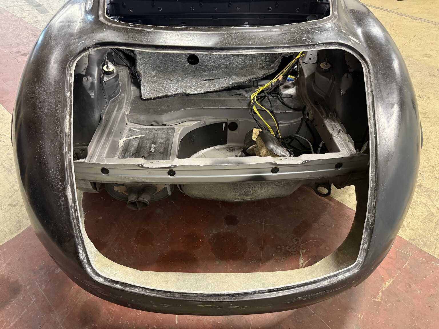 Interior image of 2000 Mercedes-Benz SLK 230 "Gullwing" (12)