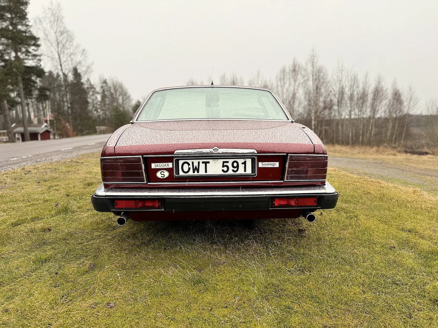 Exterior image of 1991 Jaguar XJ40 Sovereign (7)