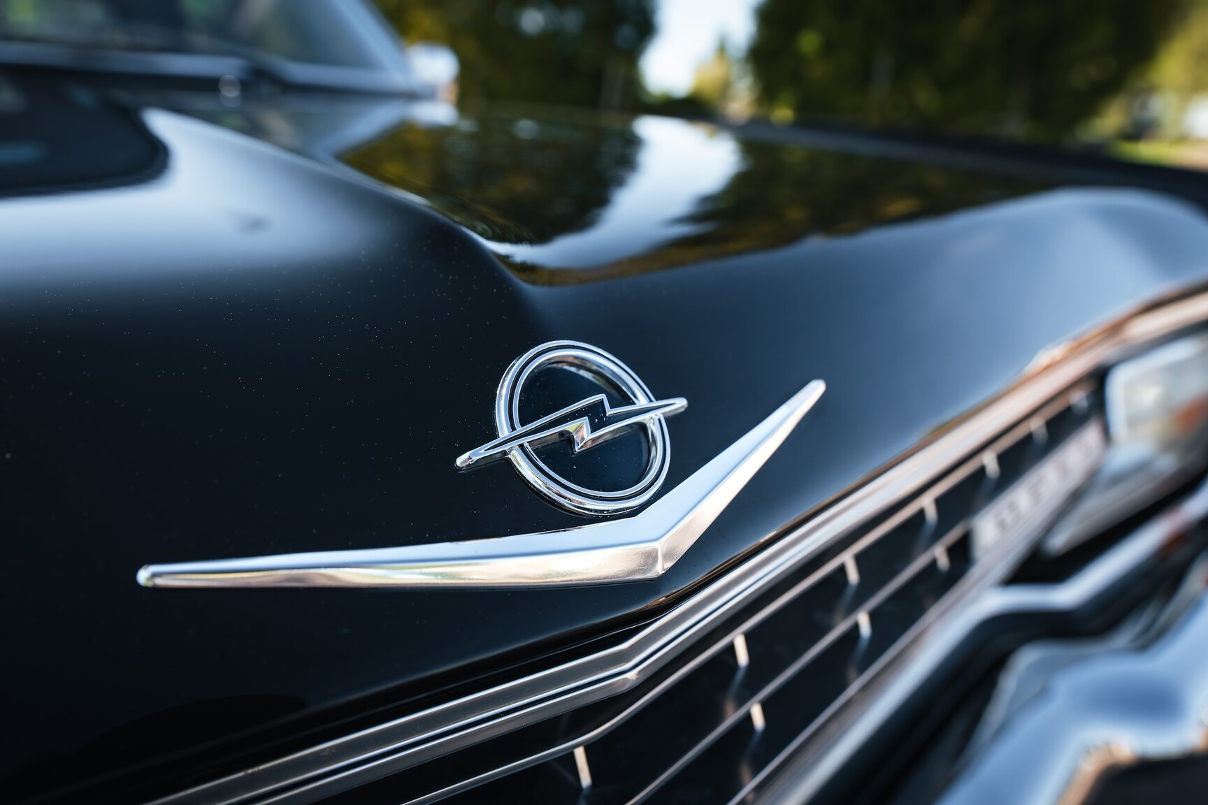 Exteriörbild på 1966 Opel Diplomat Coupé 5.4