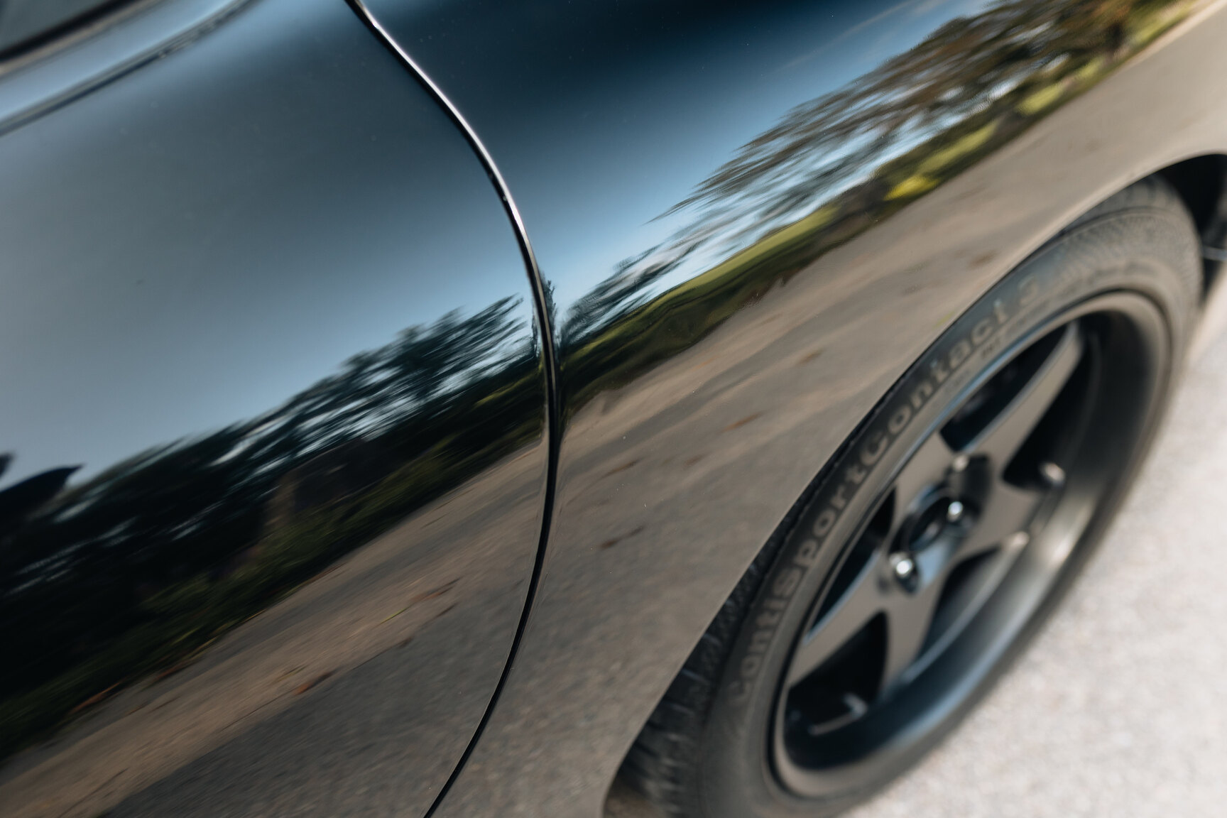 Exterior image of 1994 Mazda RX7 (68)