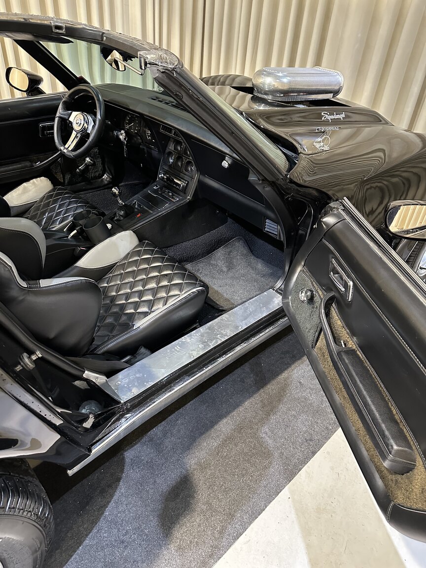 Interior image of 1975 Chevrolet Corvette Stingray 