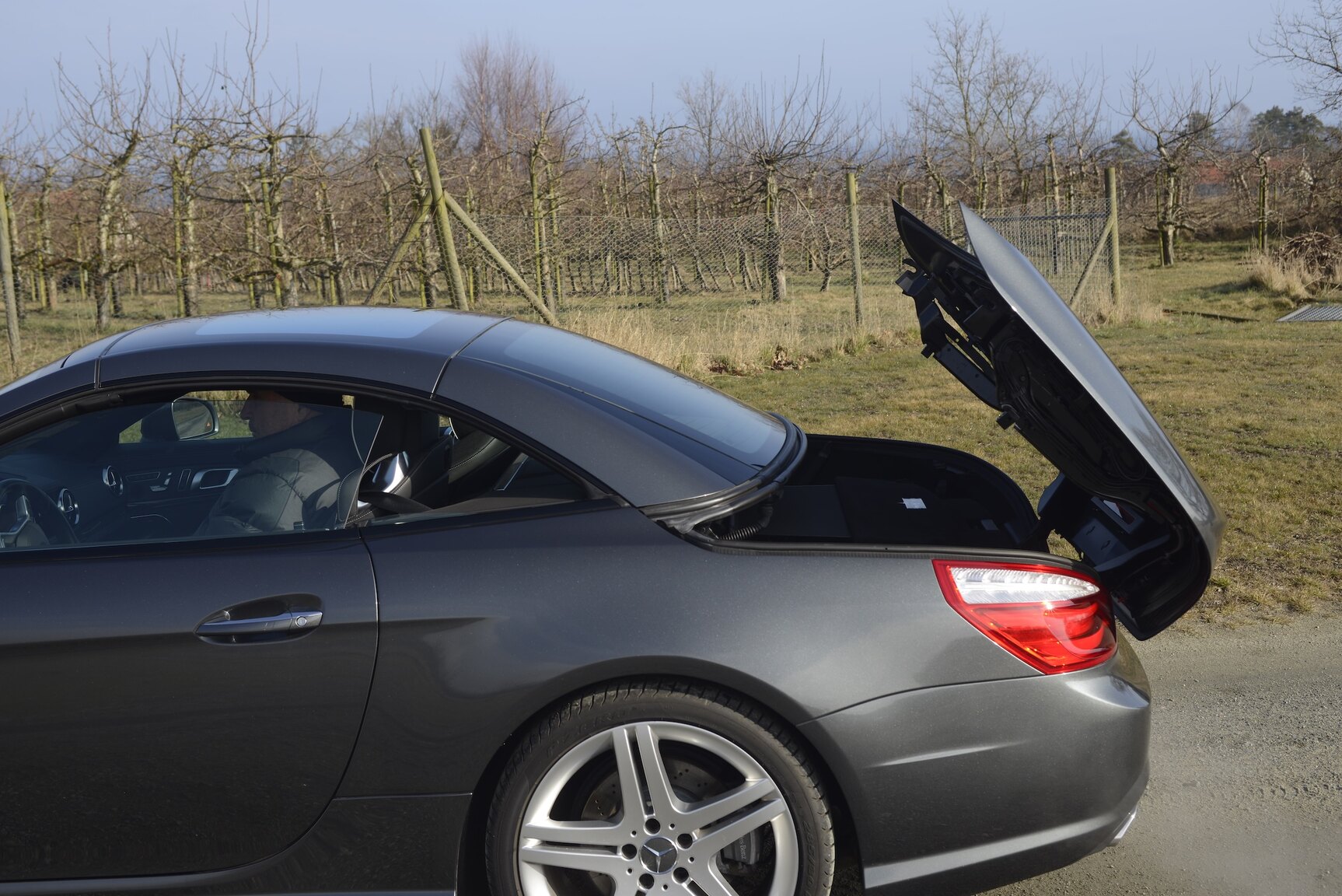 Exterior image of 2014 Mercedes-Benz SL500