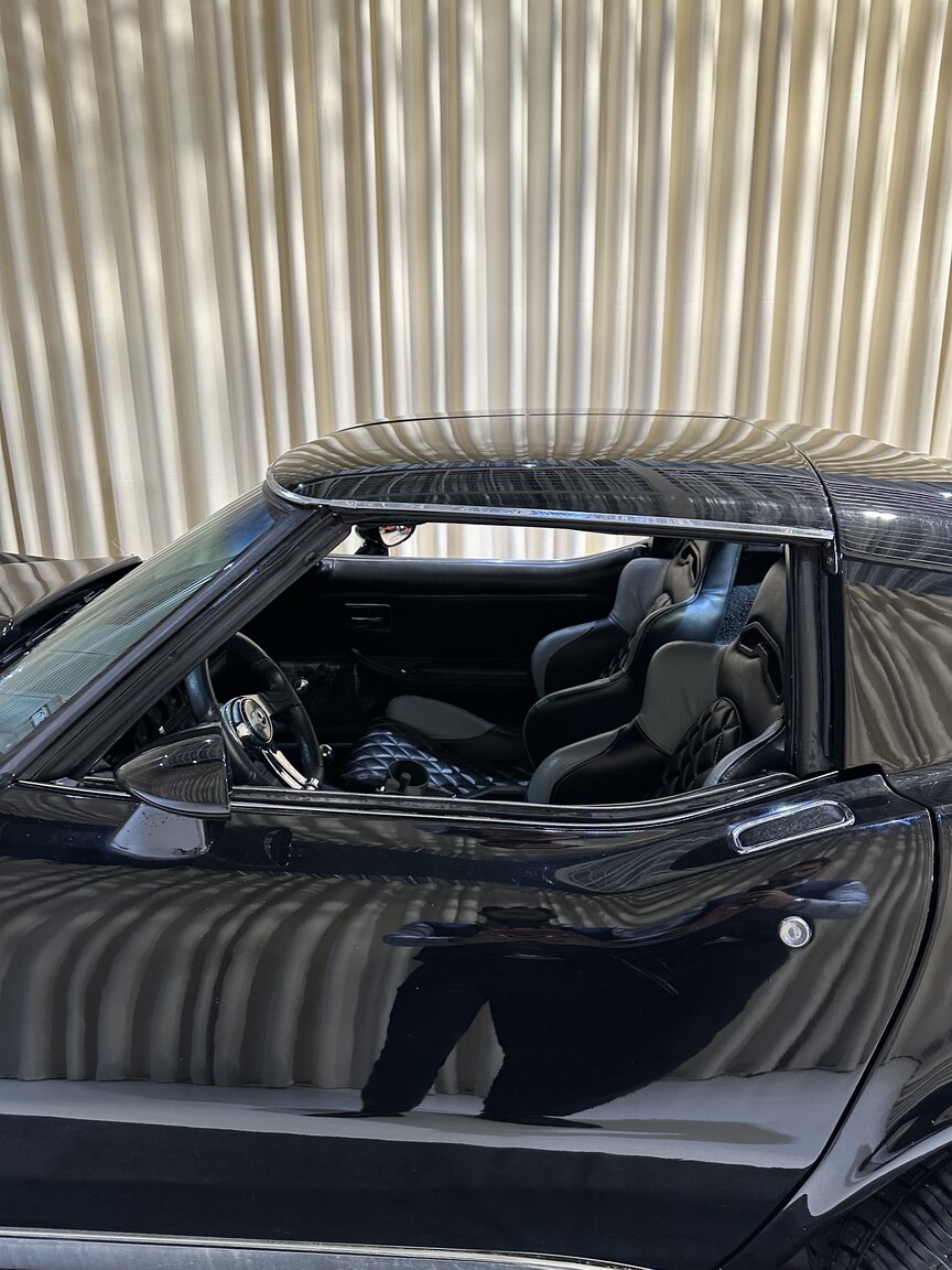 Exteriörbild på 1975 Chevrolet Corvette Stingray 