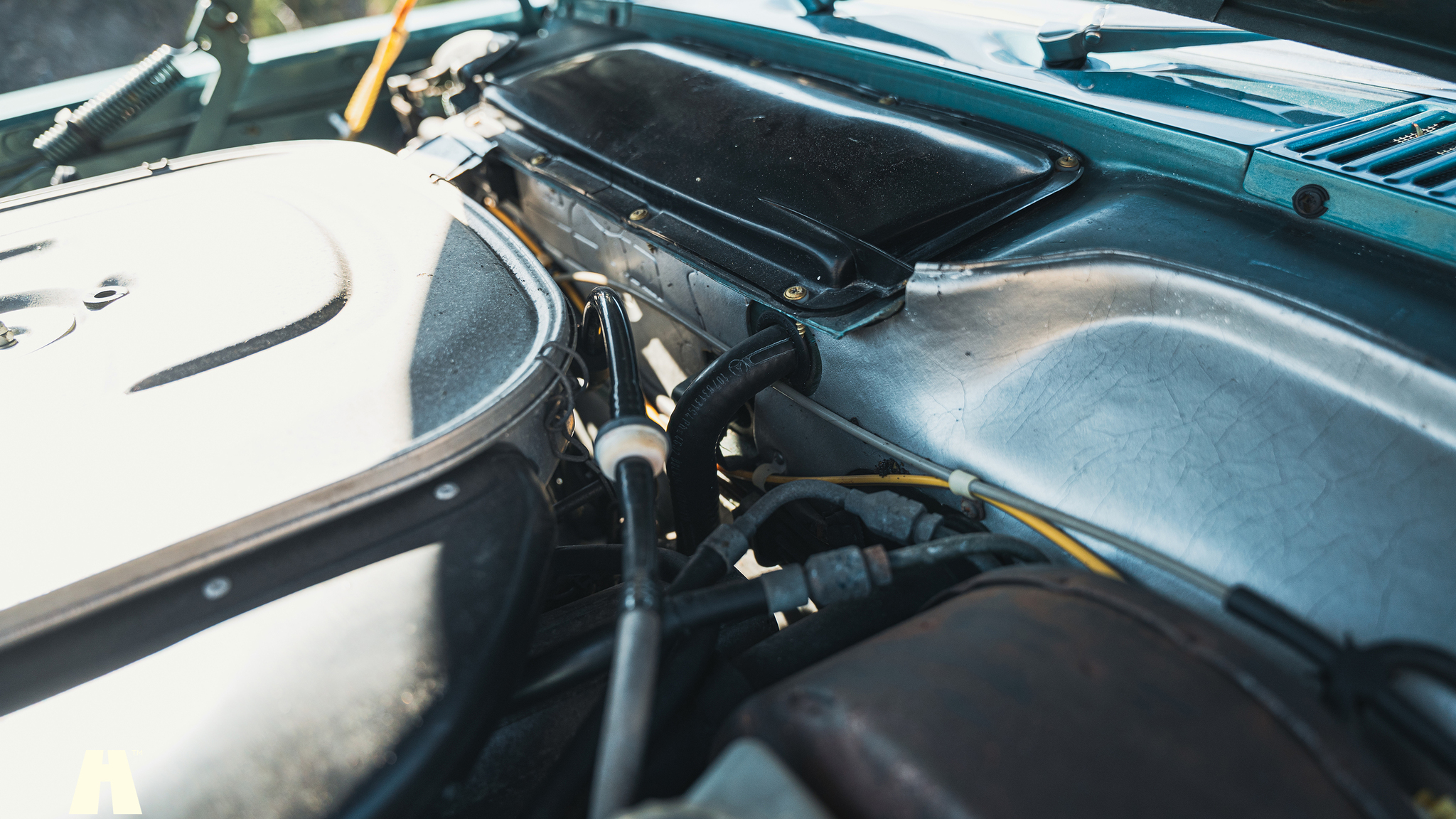Image of 1985 Mercedes-Benz 380 SL mechanics