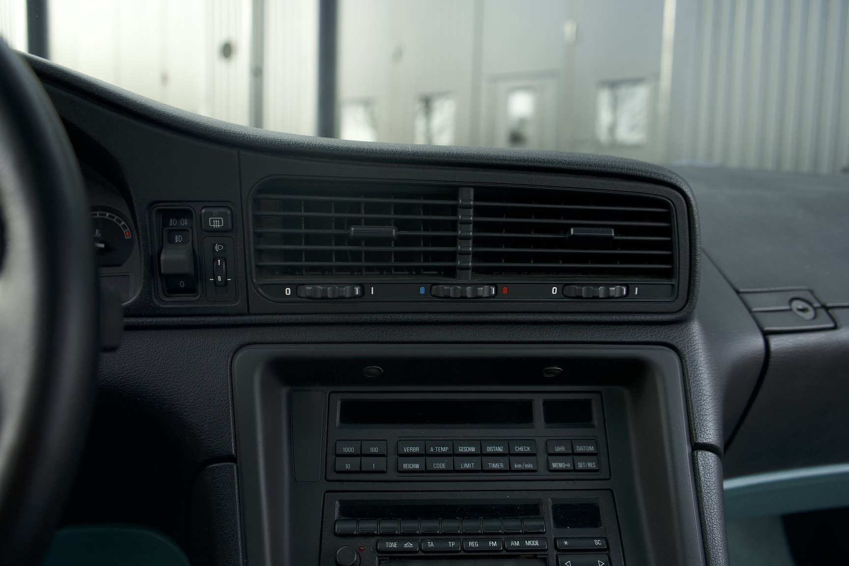 Interior image of 1992 BMW 850i 6-speed manual - NO RESERVE