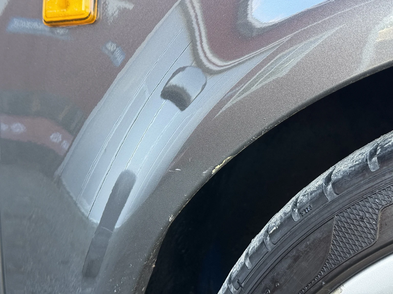 Aussenfoto 1989 Porsche 911 / 930 3.3 Turbo 5-speed (51)