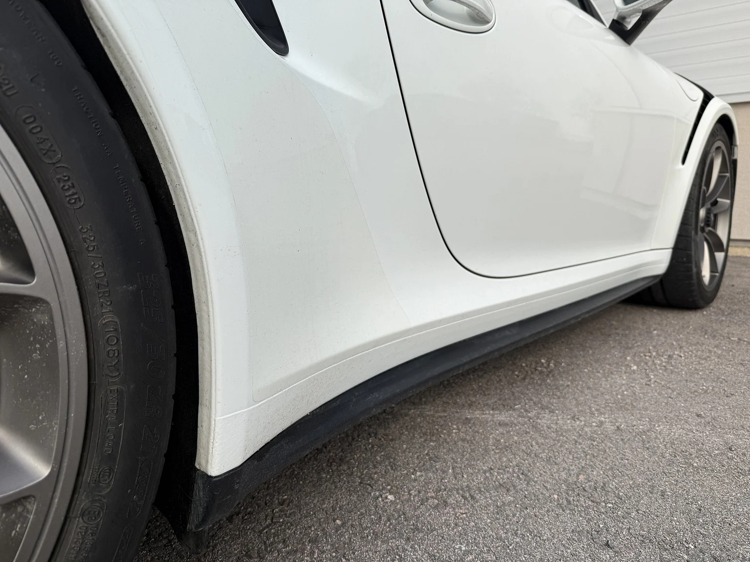 Exteriörbild på 2016 Porsche 911 GT3 RS (64)