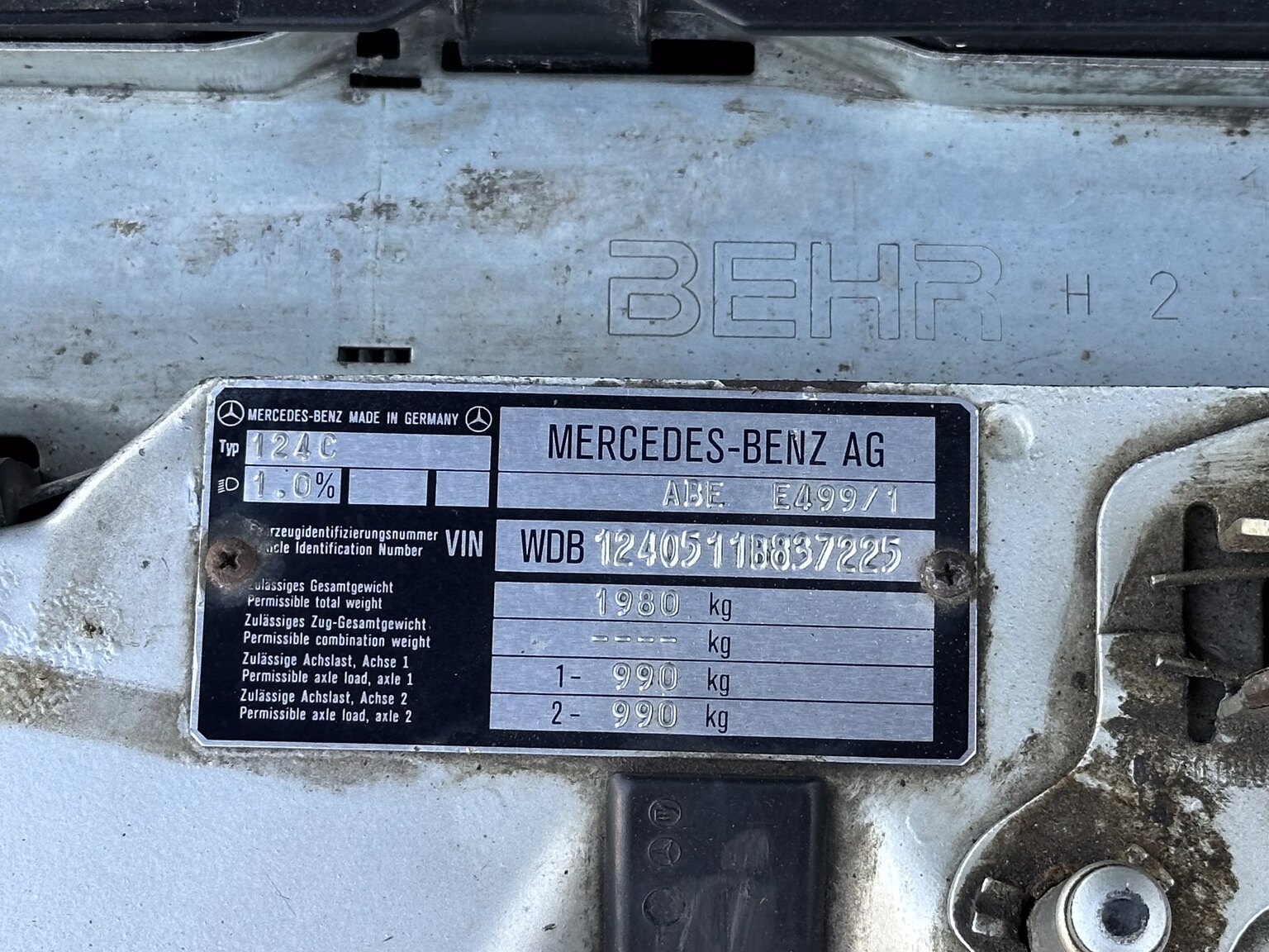 1992 Mercedes-Benz 300 CE-24, Mekanik