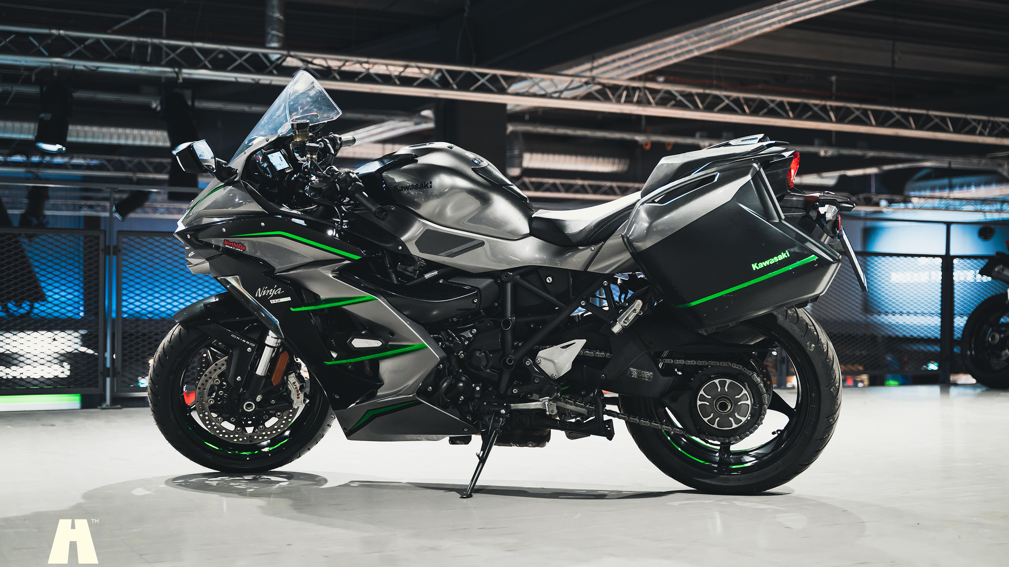Exterior image of 2019 Kawasaki Ninja H2 SX