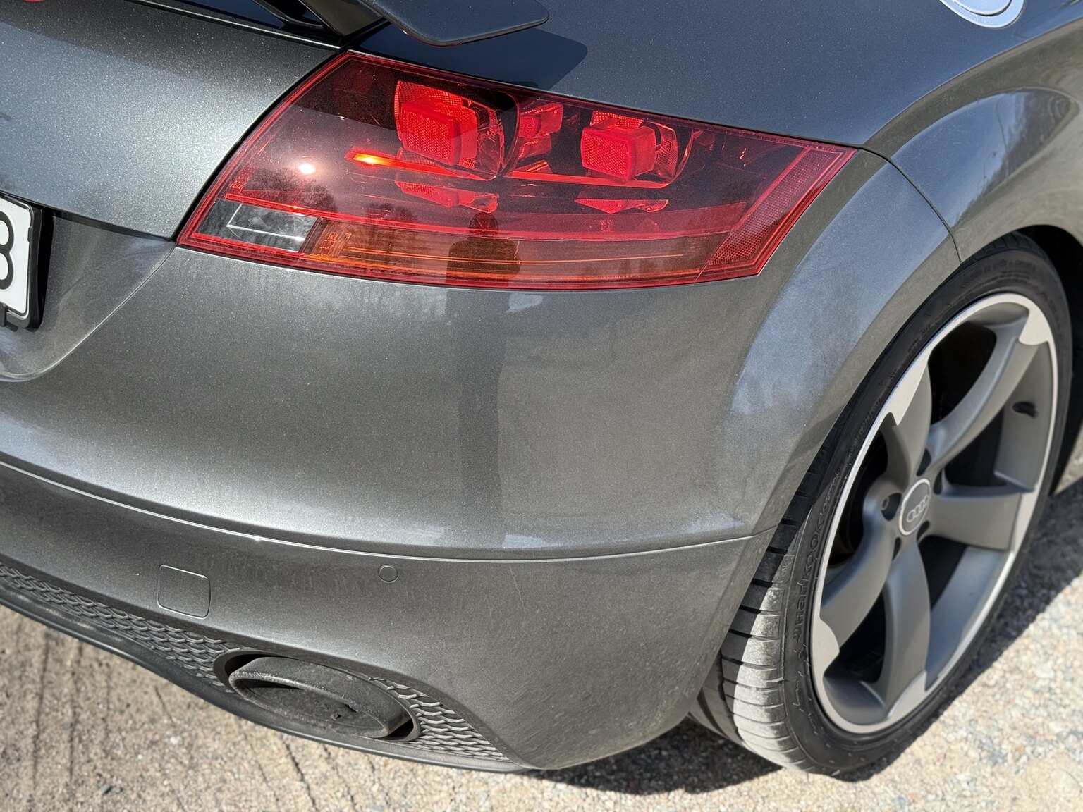 Aussenfoto 2011 Audi TT RS Coupé