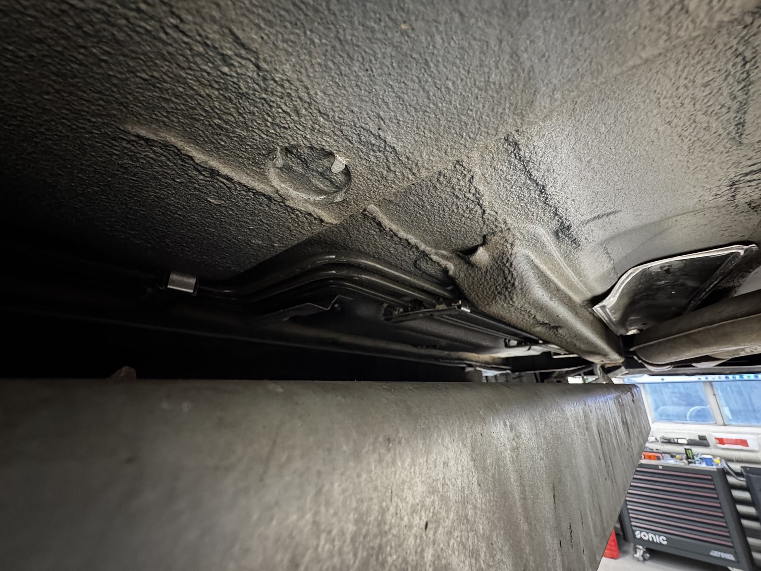 1992 BMW 850i 6-speed manual - NO RESERVE, Mekanik