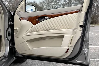 #<Image:0x00007f2ff28571d0>