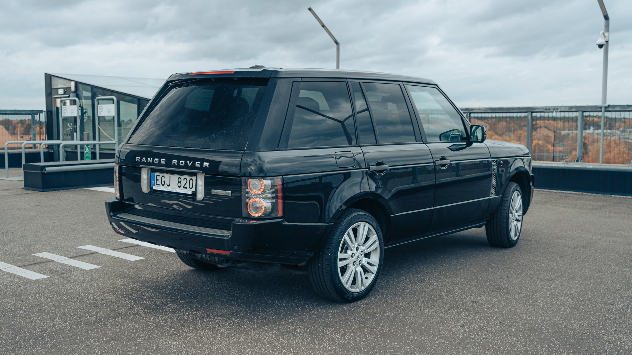 Aussenfoto 2010 Land Rover Range Rover TDV8 Autobiography 
