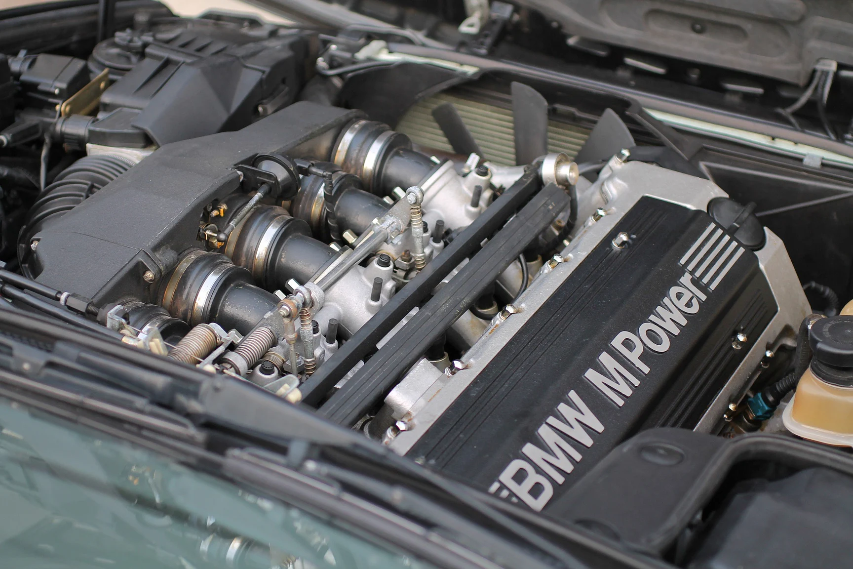 Image of 1993 BMW E34 M5 Touring  (1) mechanics