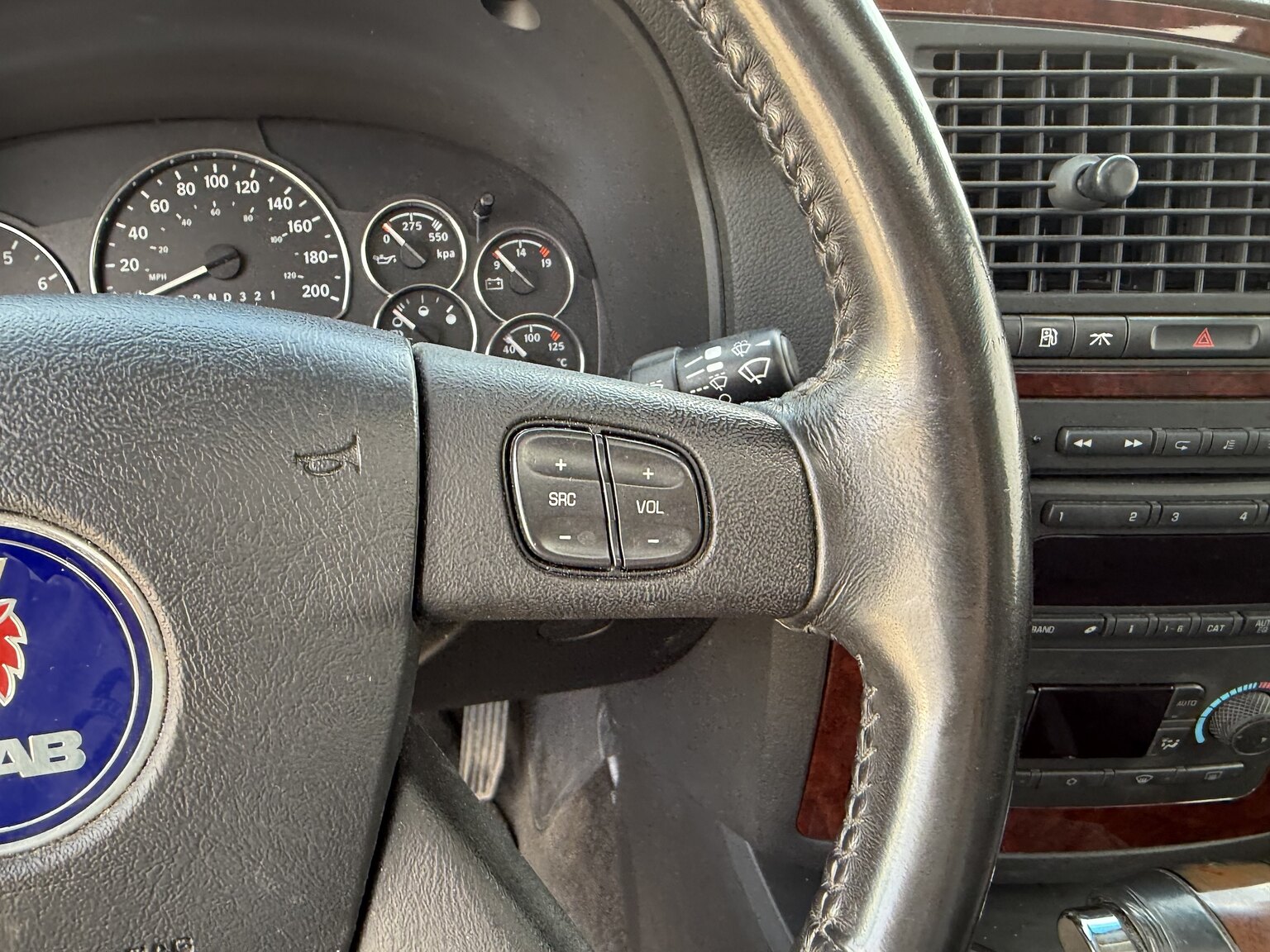 Interior image of 2006 SAAB 9-7X 5.3 V8 XWD