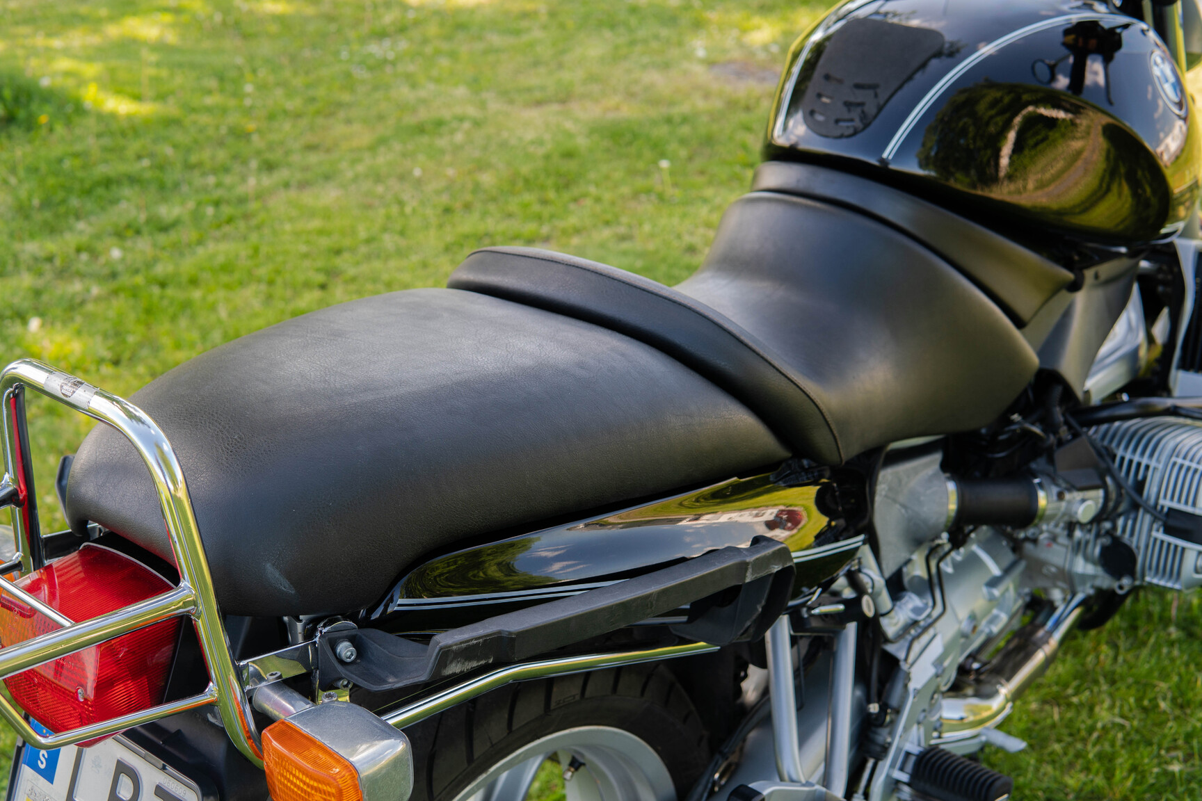 Exteriörbild på 1998 BMW R1100R (37)