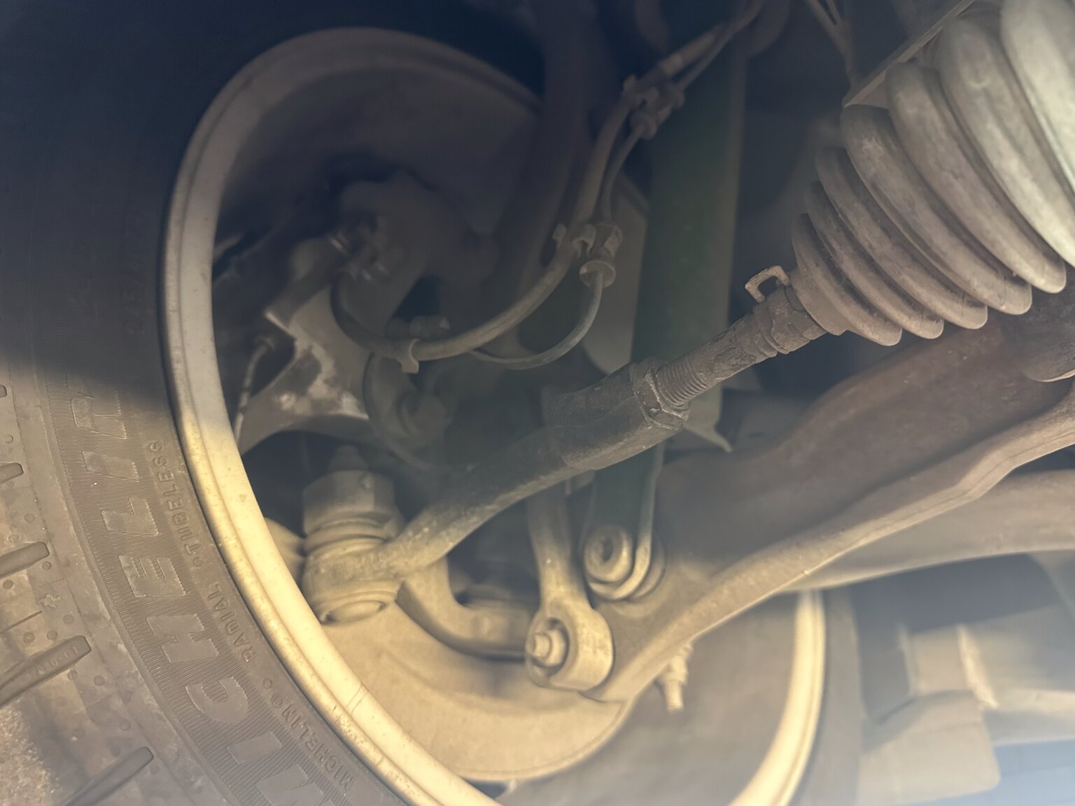 Image of 2003 Jaguar S-Type R mechanics