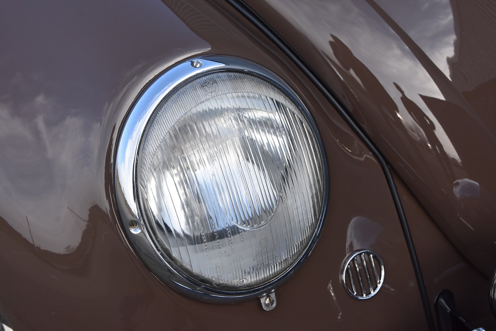 Exterior image of 1950 Volkswagen 1100 1.1 