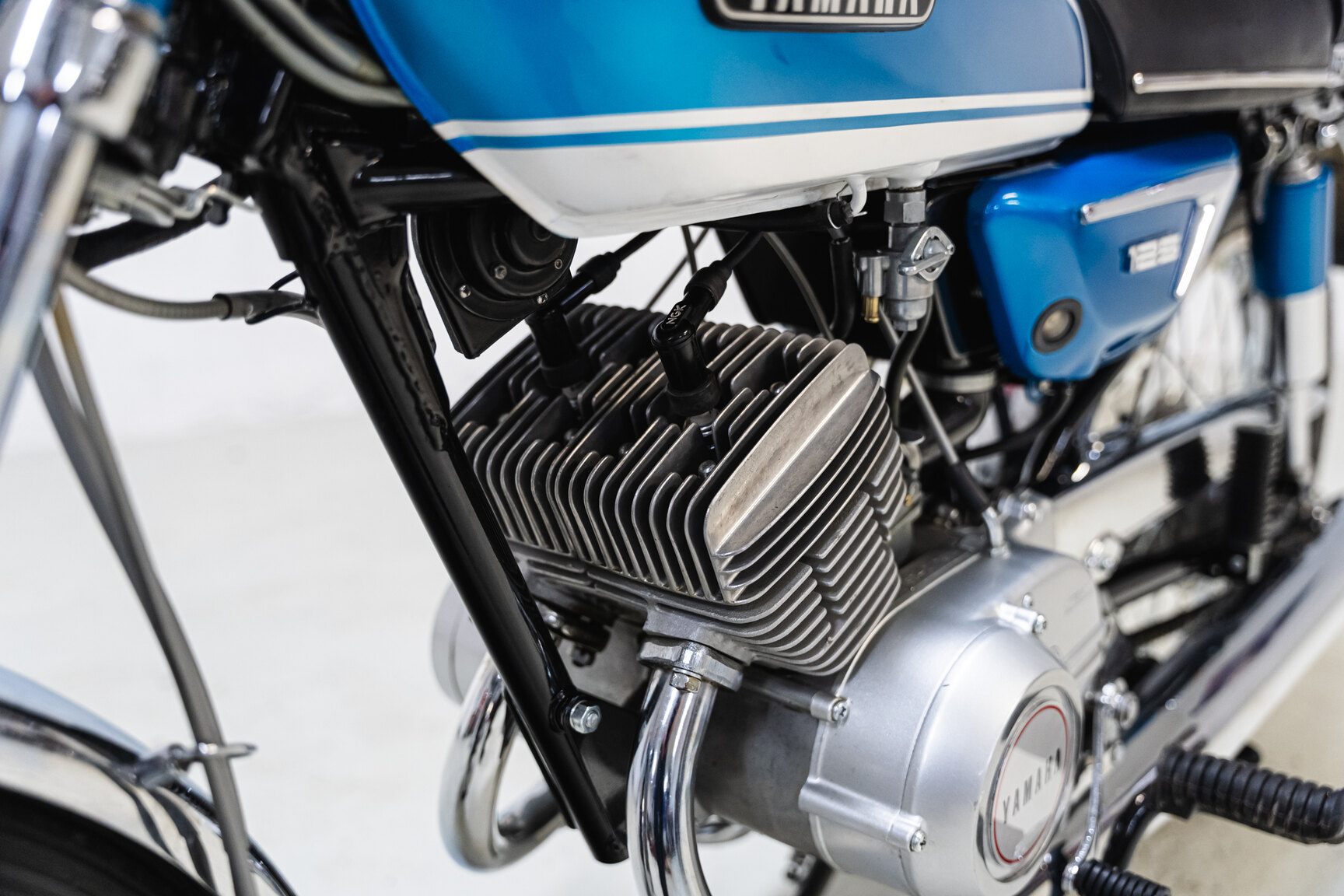 Image of 1972 Yamaha AS3 mechanics