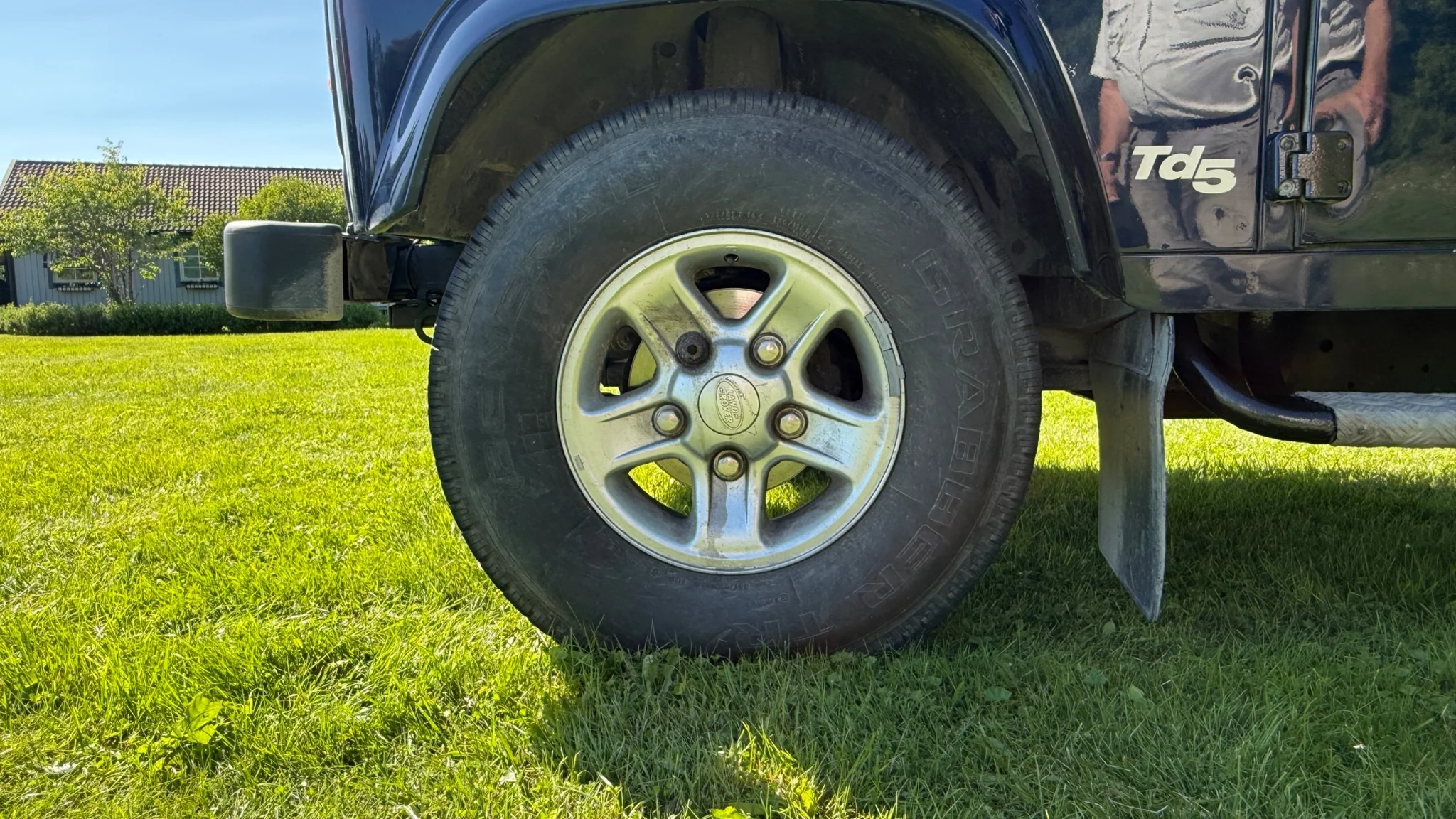 Aussenfoto 2002 Land Rover Defender 110 Kombi Td5 (45)