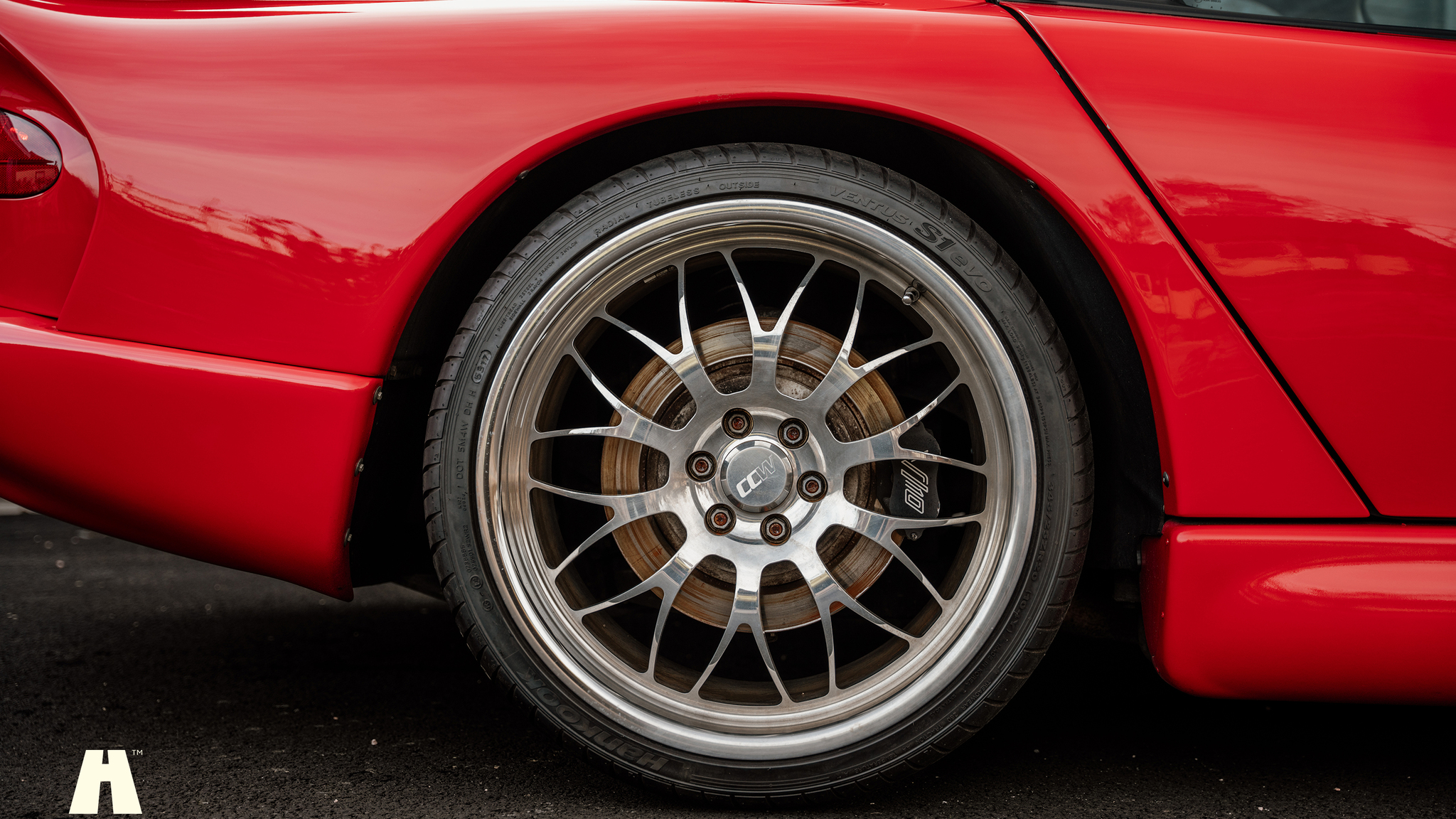 Exteriörbild på 1997 Dodge Viper GTS