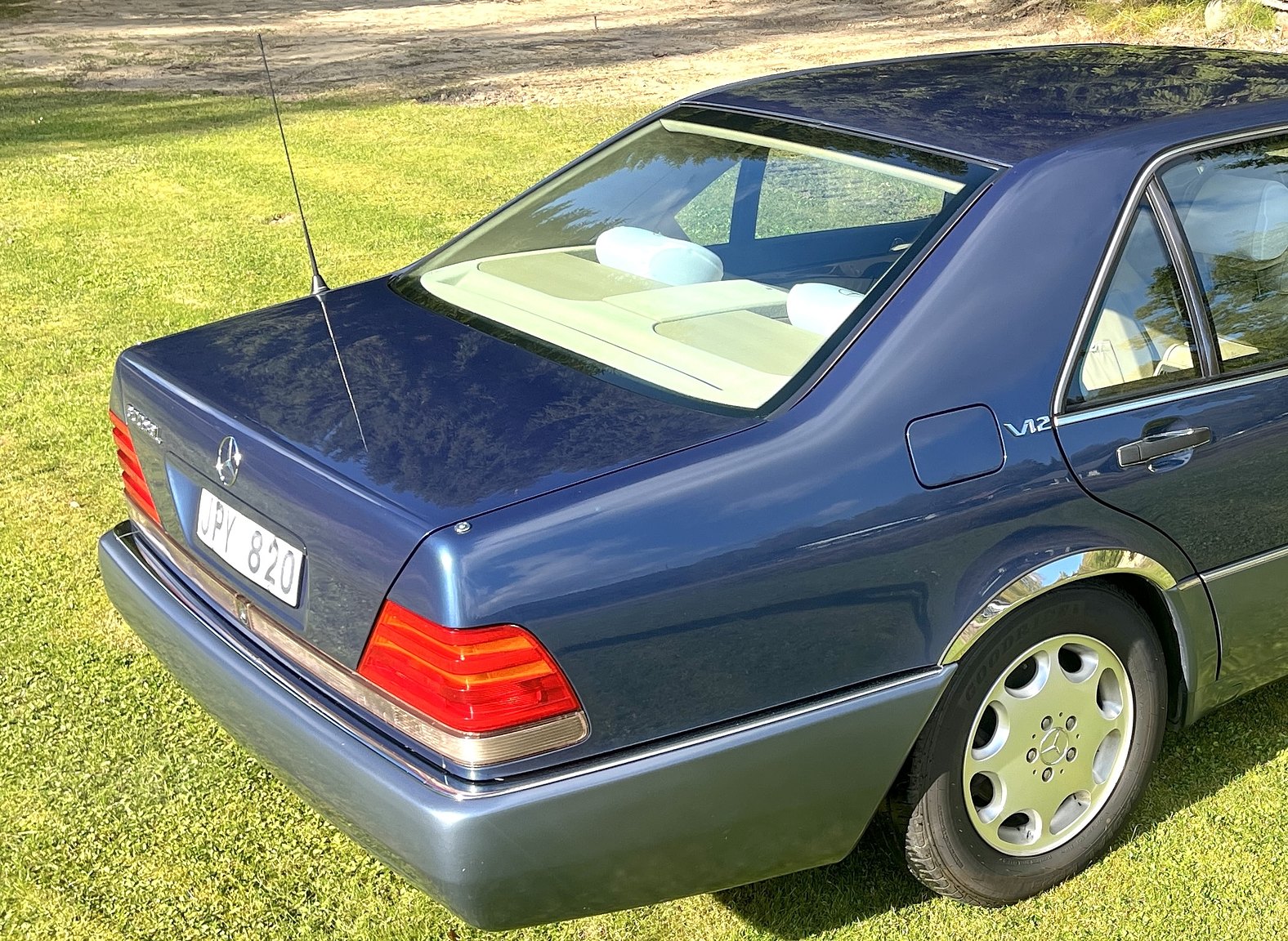 Exteriörbild på 1992 Mercedes-Benz 600 SEL