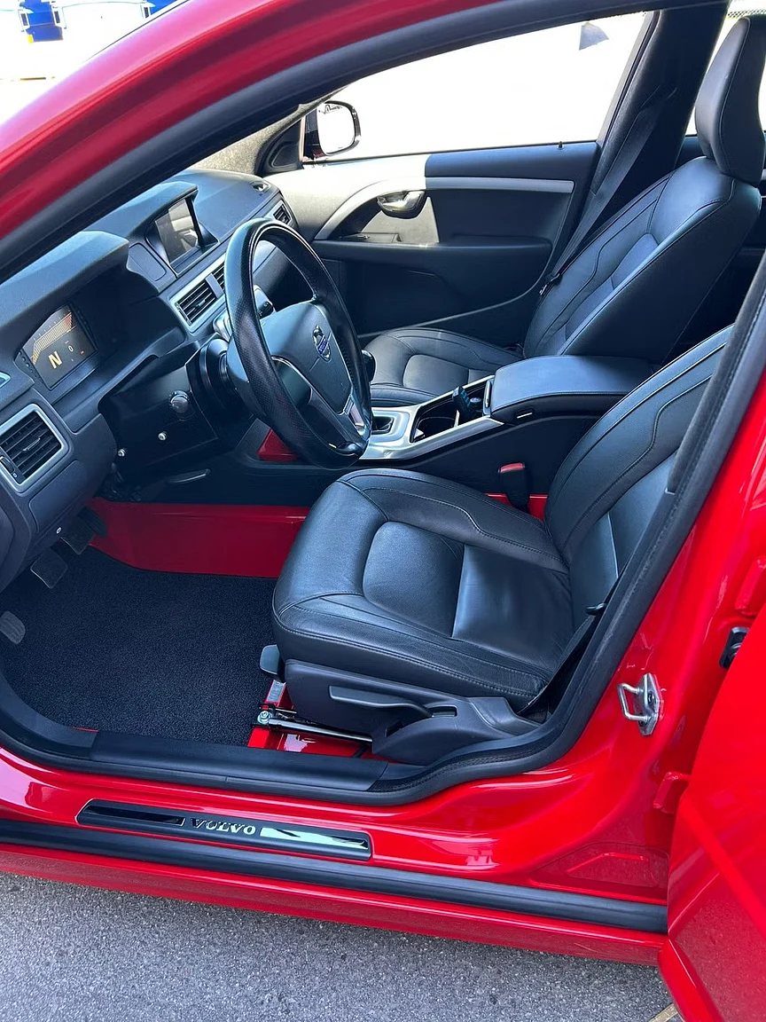 Interiörbild 2024 Super 70 T6 Rwd (1)