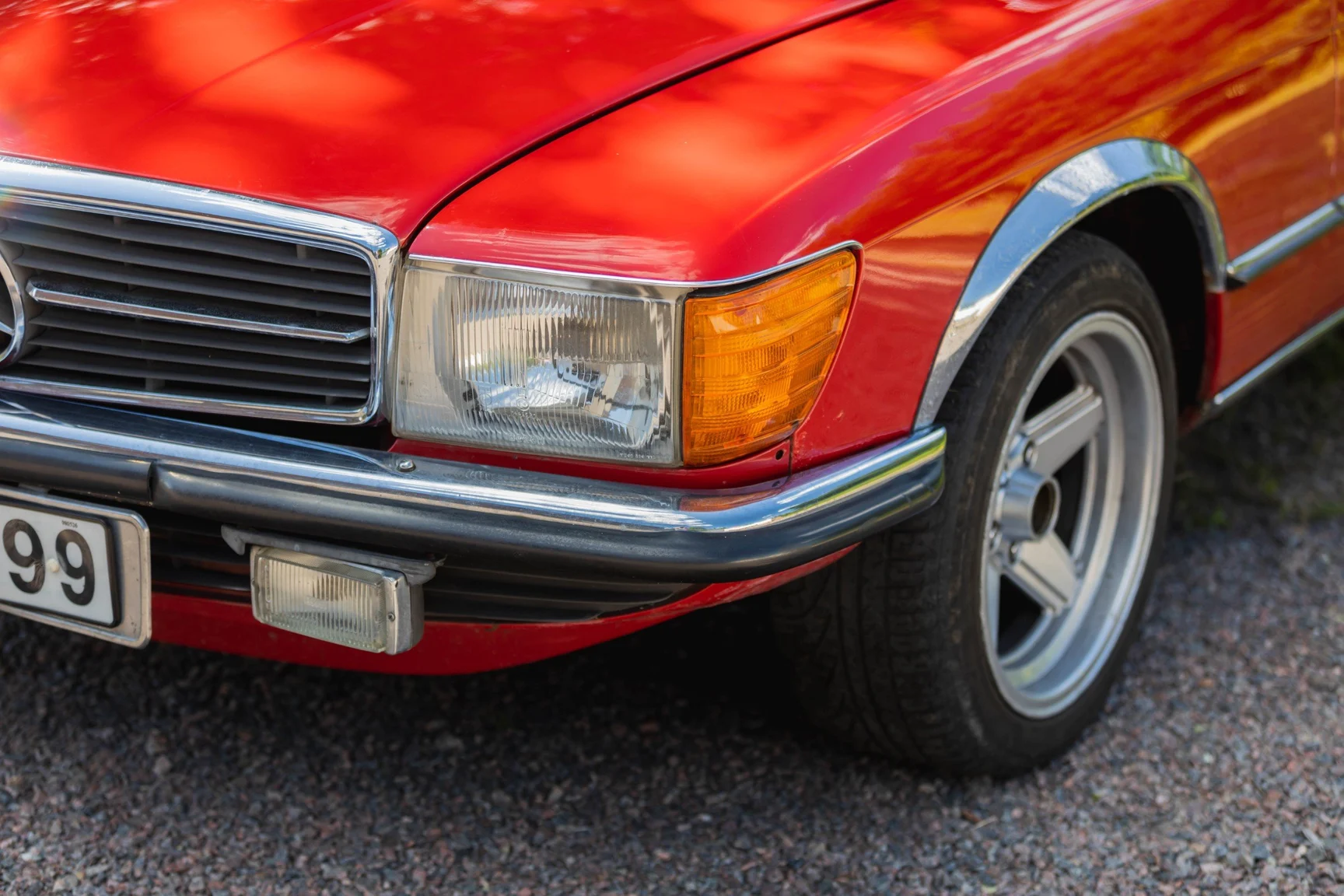 Aussenfoto 1975 Mercedes-Benz 280 SL (19)