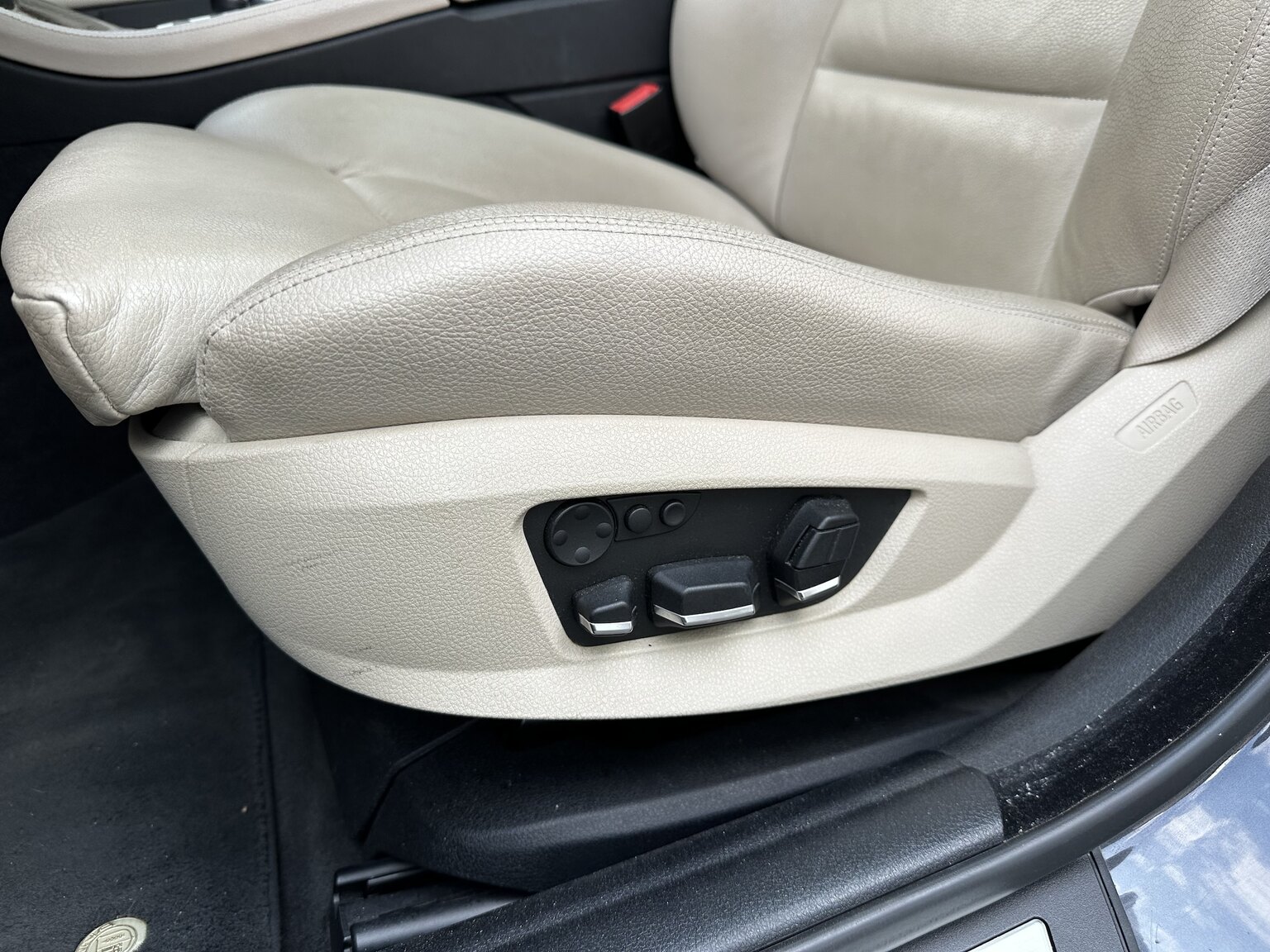 Interiörbild 2011 ALPINA B5 Bi-Turbo Touring Switch-Tronic