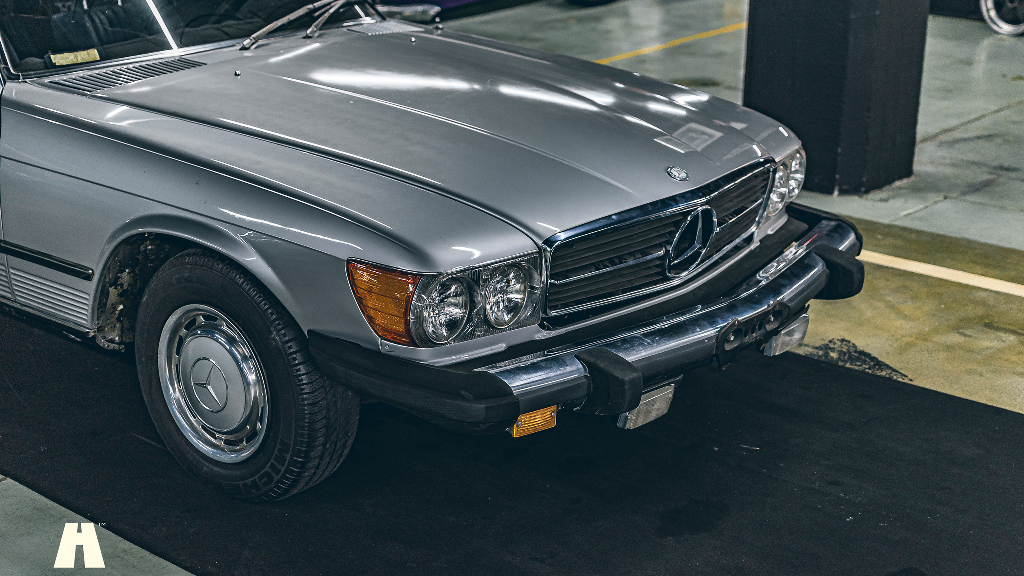 Aussenfoto 1974 Mercedes SLC450 Project