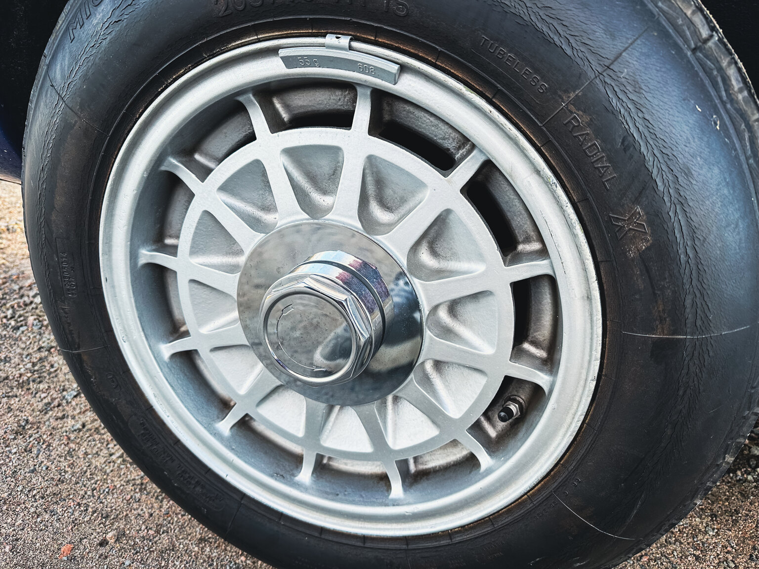 Exteriörbild på 1973 Maserati Indy