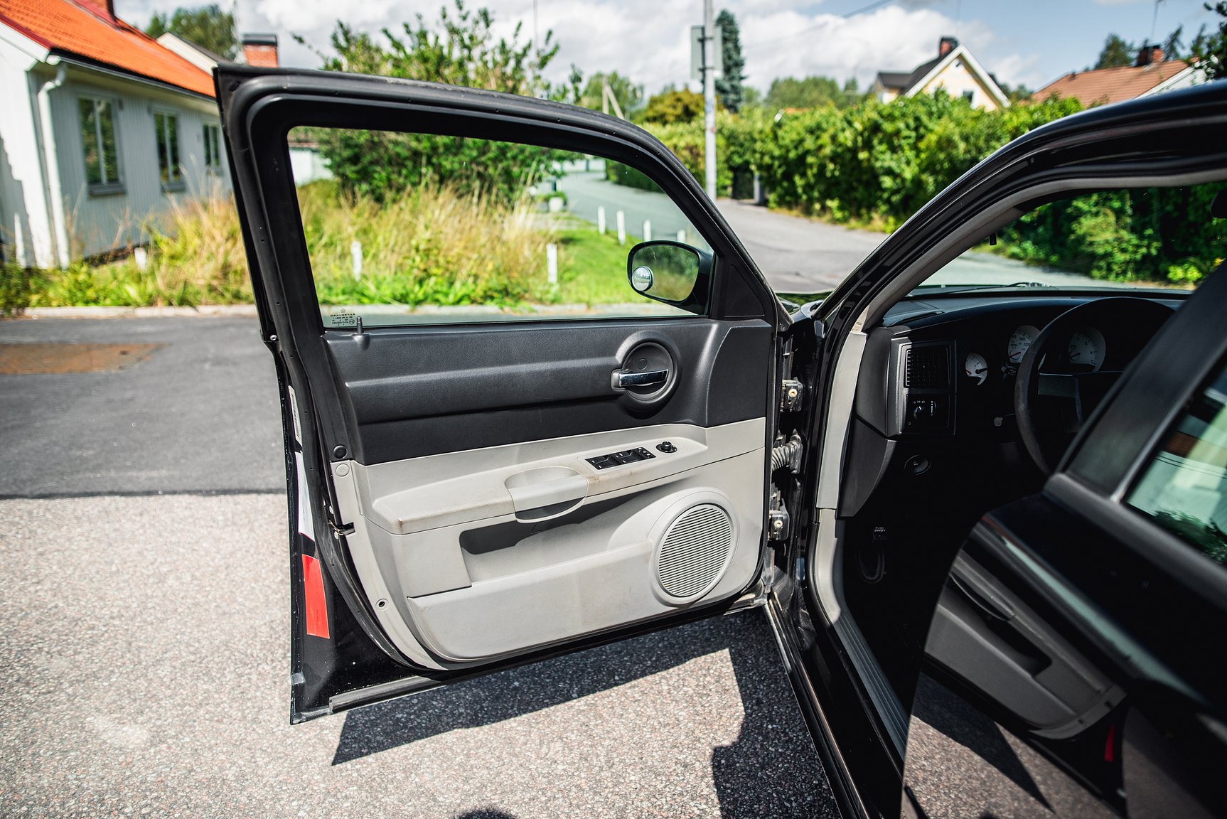 Interior image of 2007 Dodge Charger 5.7 V8 HEMI 