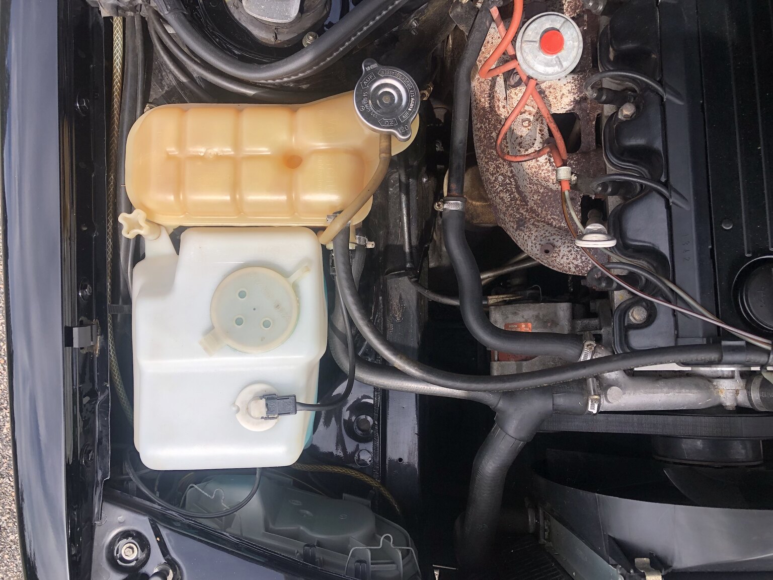 Image of 1986 Mercedes-Benz 190E mechanics