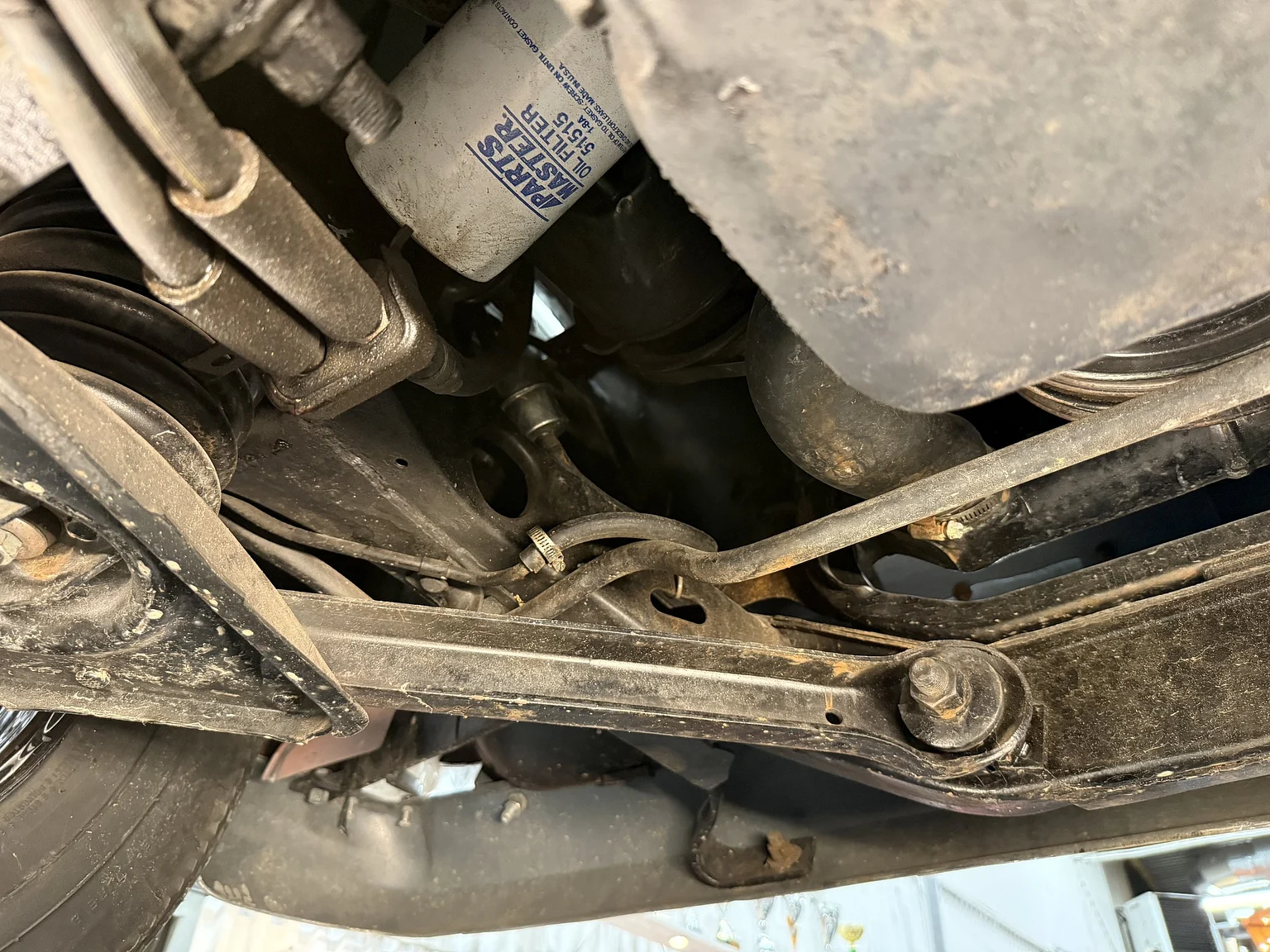 Image of 1956 Mercury Montclair Sport Sedan mechanics (16)