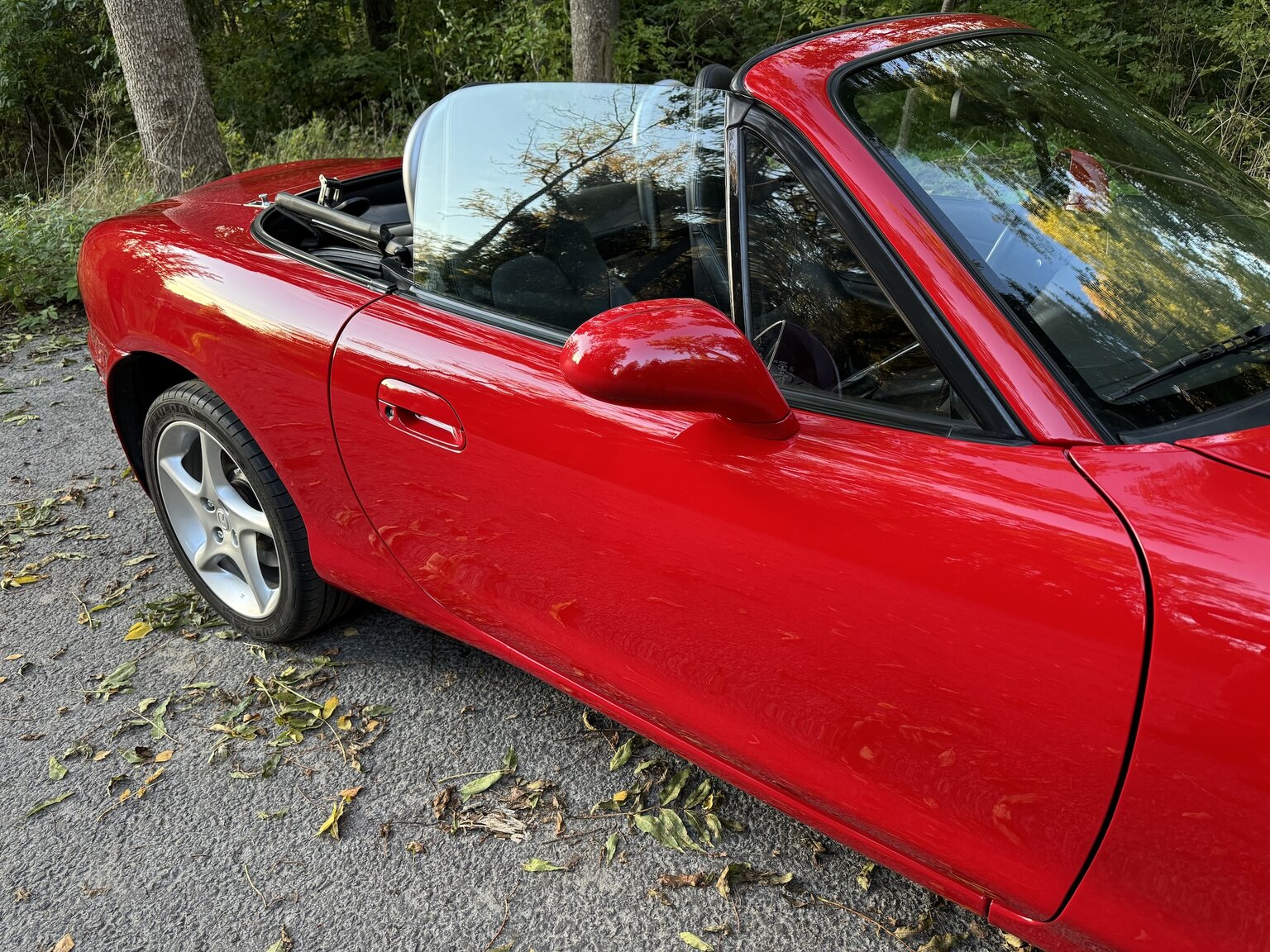 Exterior image of 2004 Mazda MX-5