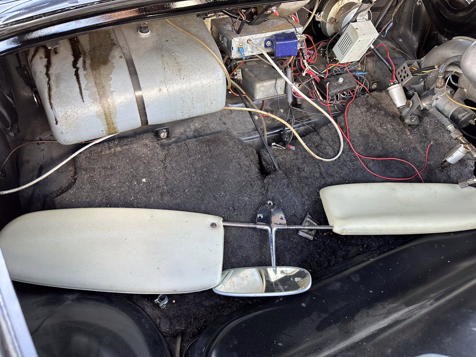 Image of 1958 Volkswagen 1200 Beetle mechanics