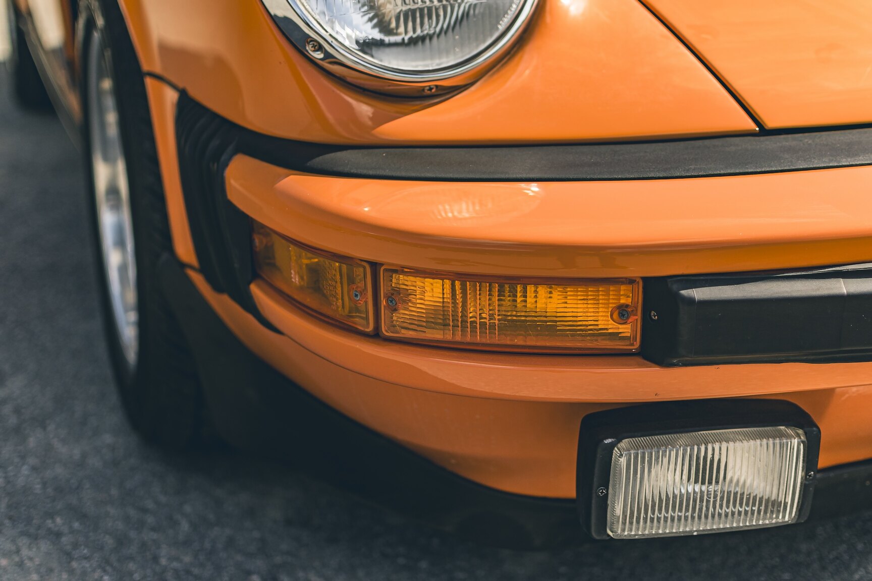 Exteriörbild på Porsche 911 Carrera (51)