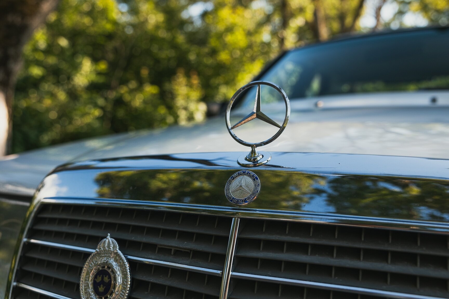 Exteriörbild på 1987 Mercedes-Benz 230E