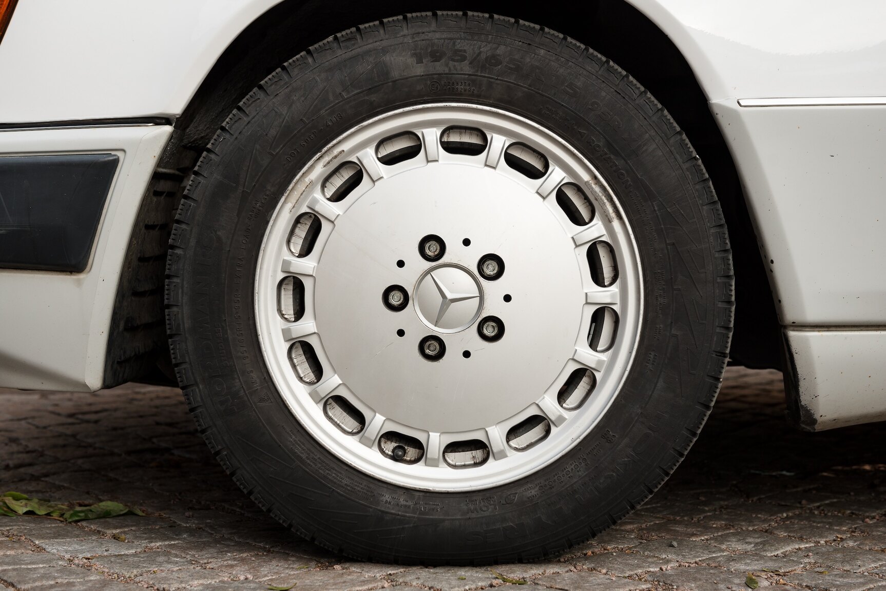 Exterior image of 1992 Mercedes-Benz 300CE-24V 