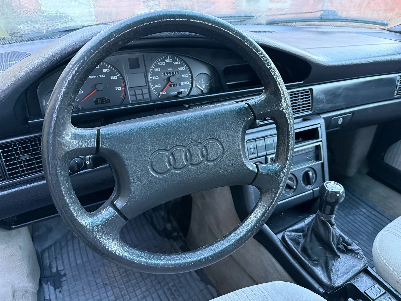 Interiörbild 1990 Audi 100 Avant (5)