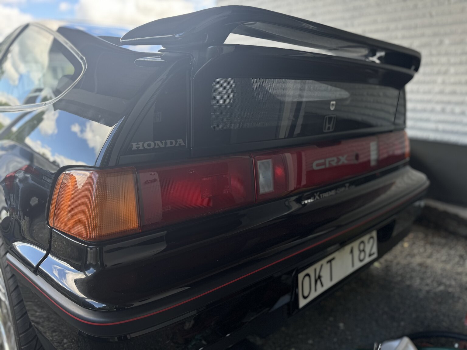 Exteriörbild på 1989 Honda Civic CRX *5082km*