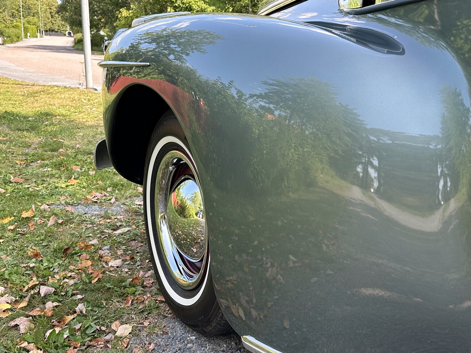 Exterior image of Buick Sedan Special 8