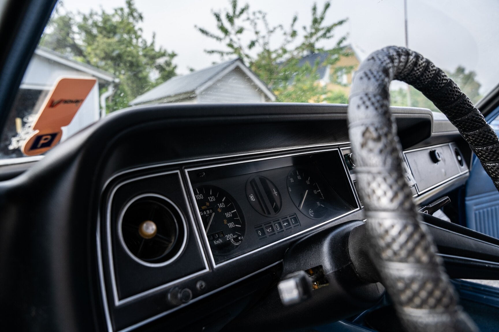 Interior image of 1974 Ford Taunus 1600 XL