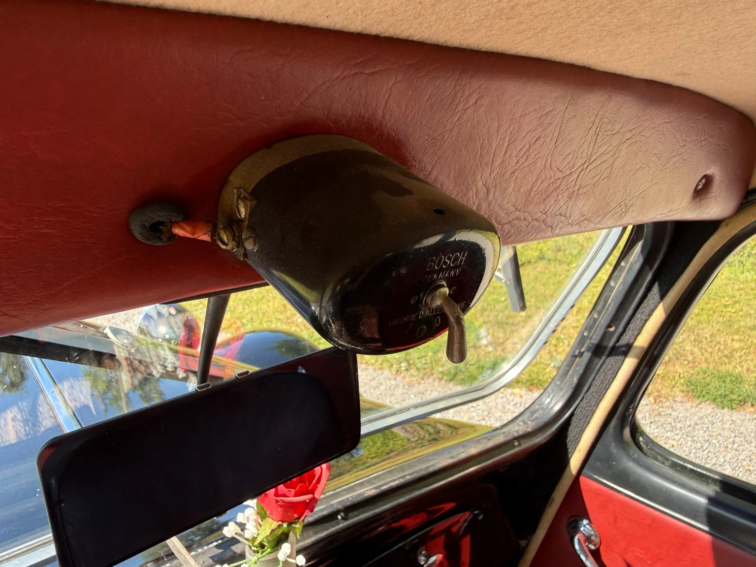 Interior image of 1951 Citroën CV 11  Sedan  (19)