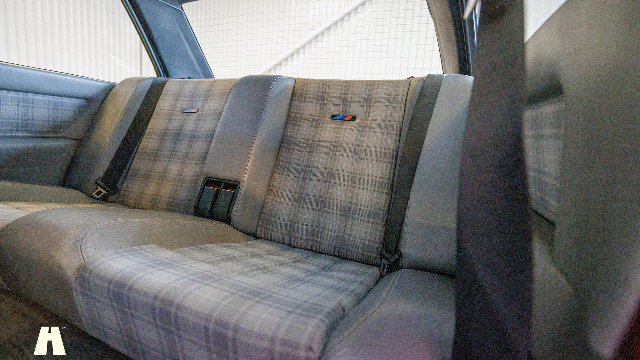 Interiörbild 1988 BMW E30 M3 EVO II