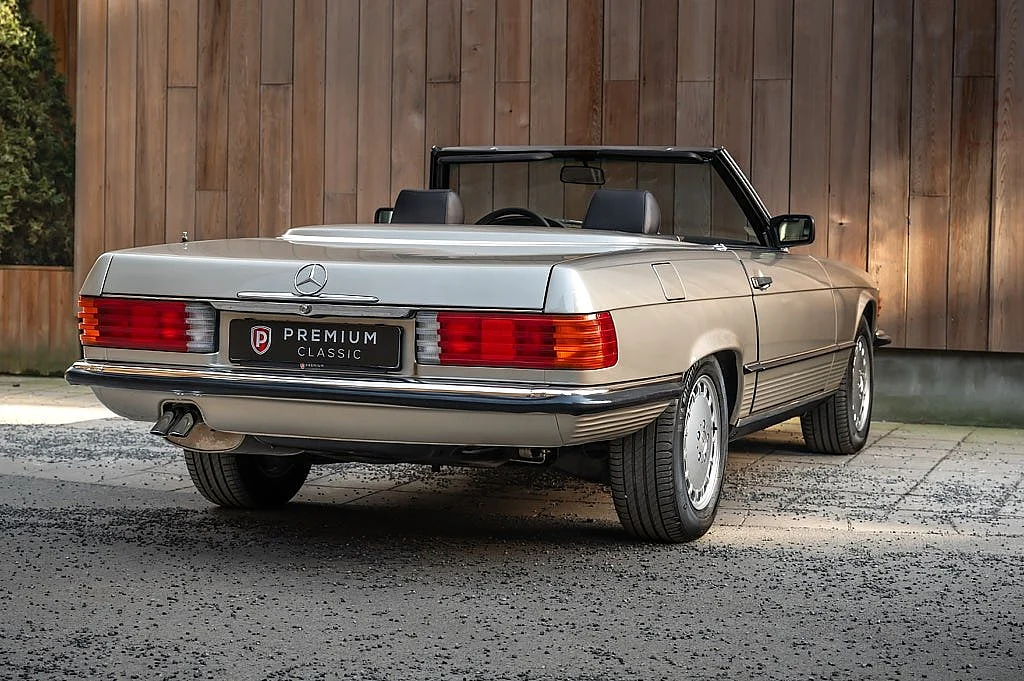 Bild von 1987 Mercedes-Benz 560SL (9)