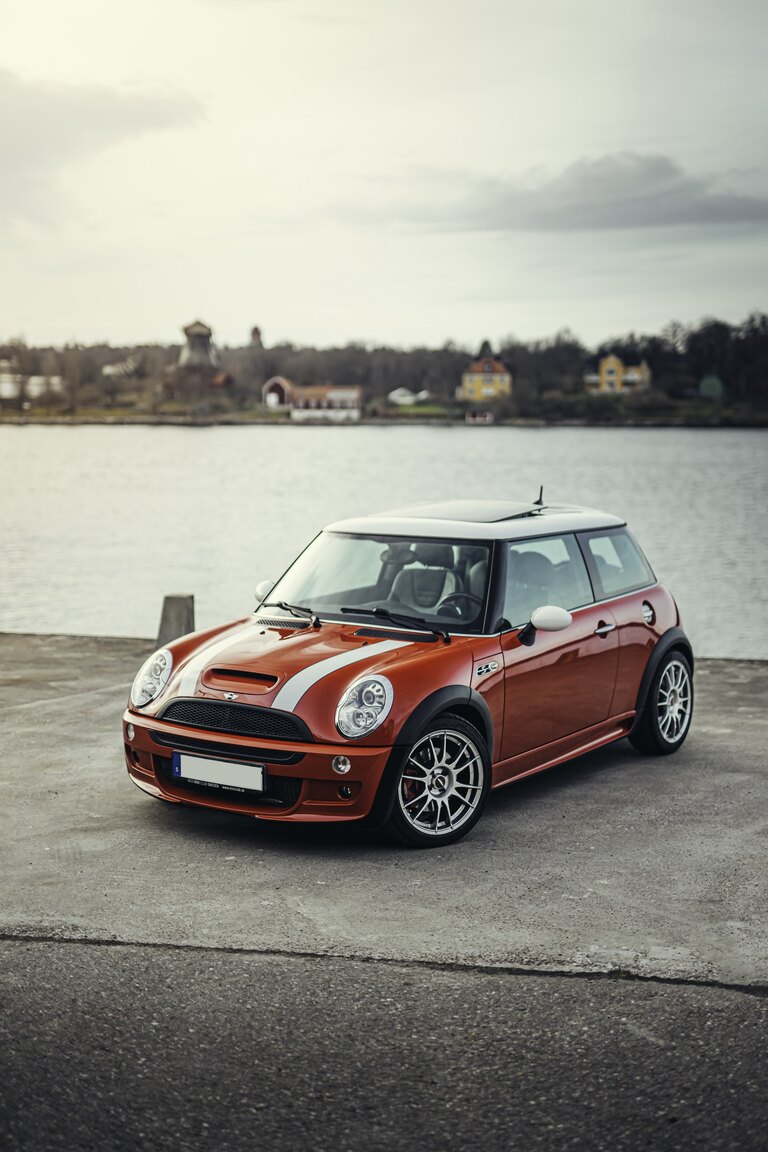 Exterior image of 2006 Mini Cooper John Cooper Works