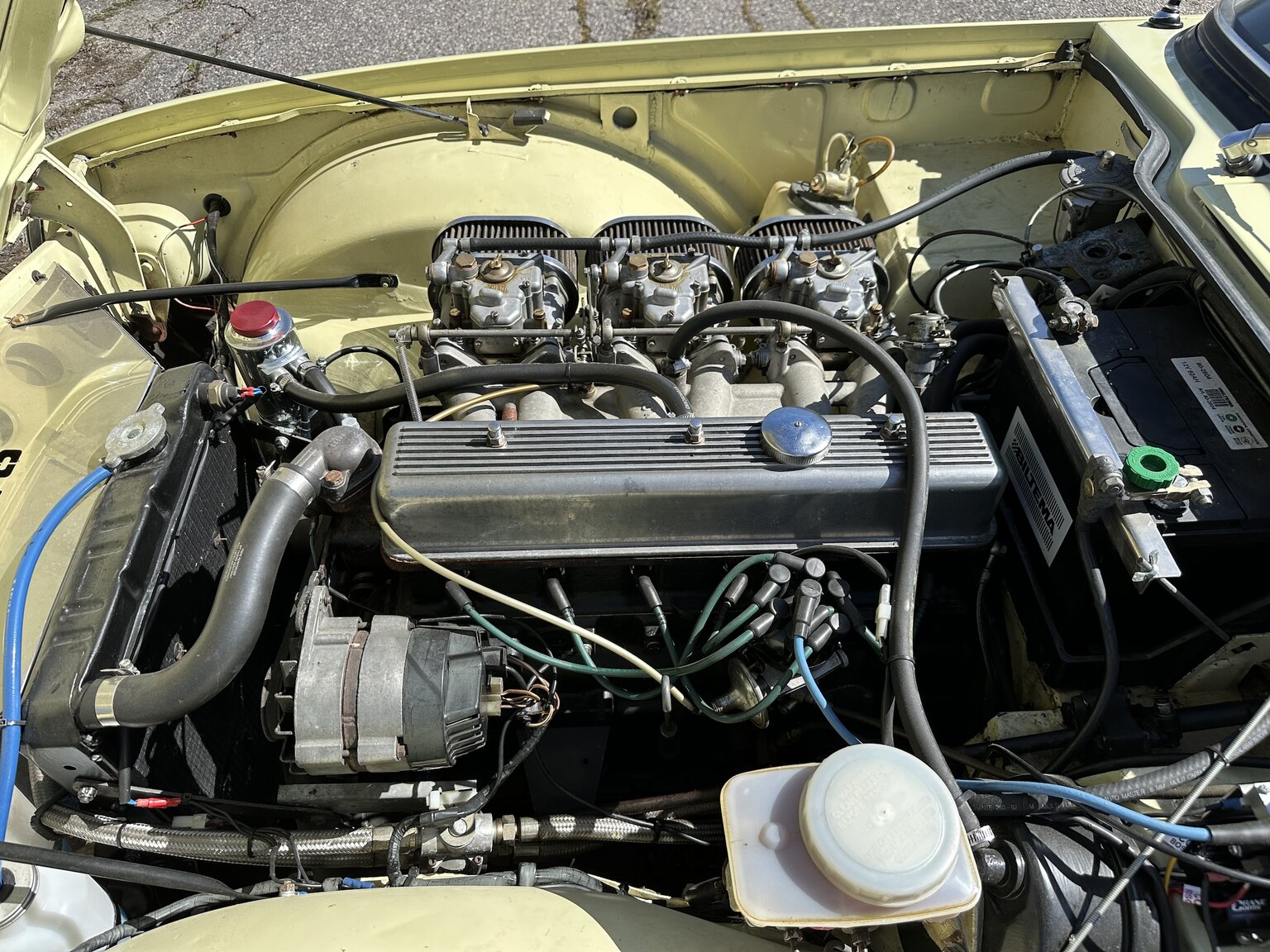 Image of 1971 Triumph TR6 mechanics