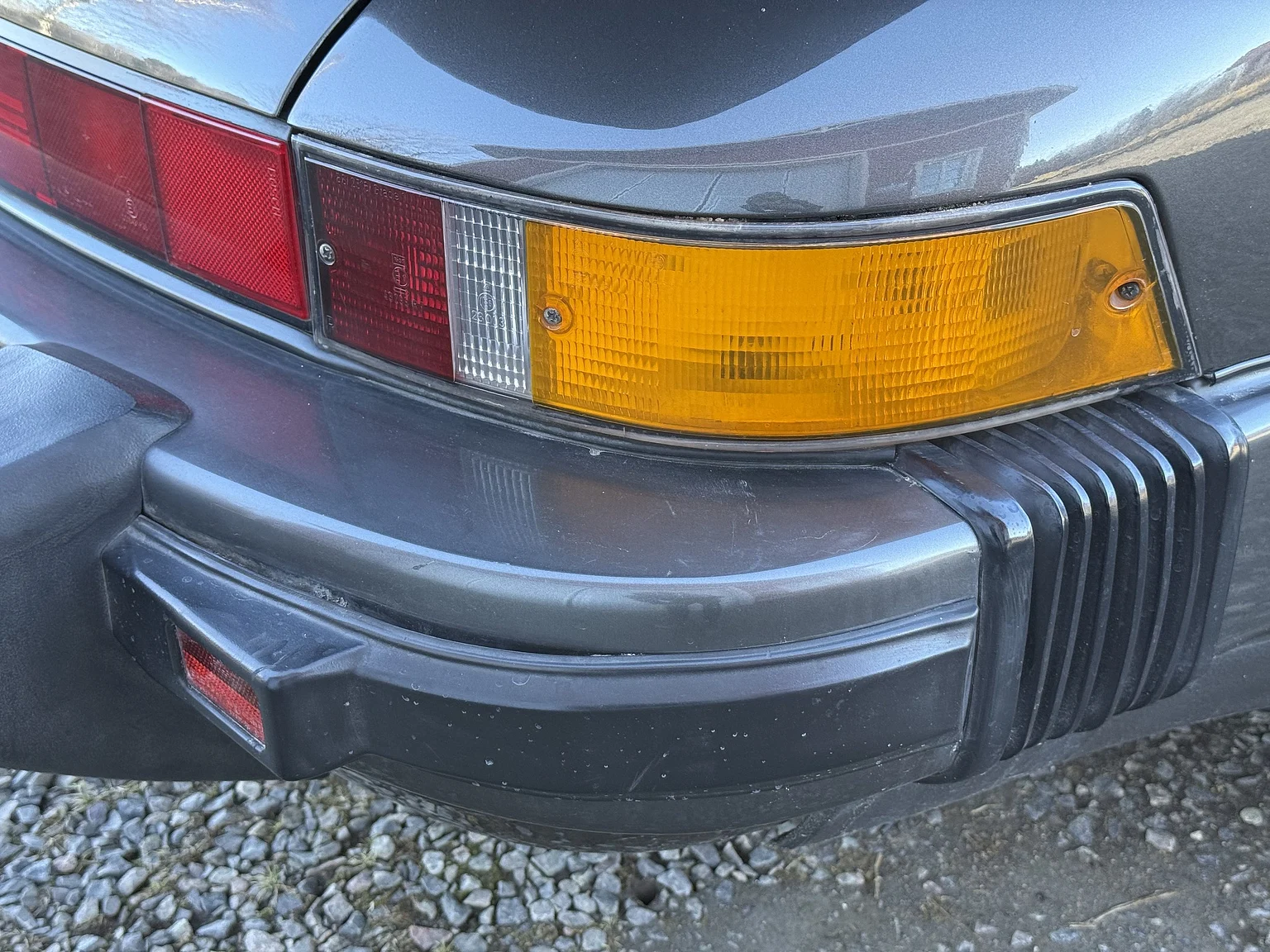 Aussenfoto 1989 Porsche 911 / 930 3.3 Turbo 5-speed (59)