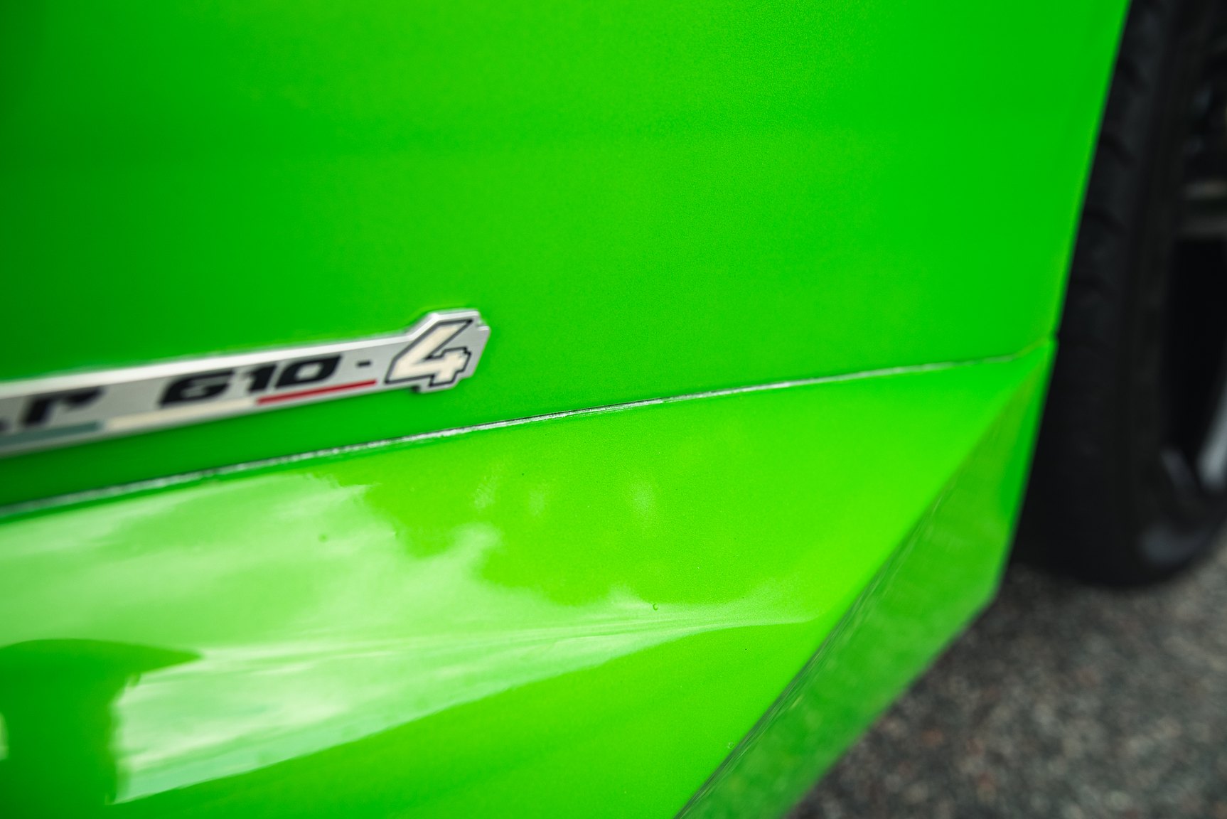 Exterior image of 2016 Lamborghini Huracan LP-610-4
